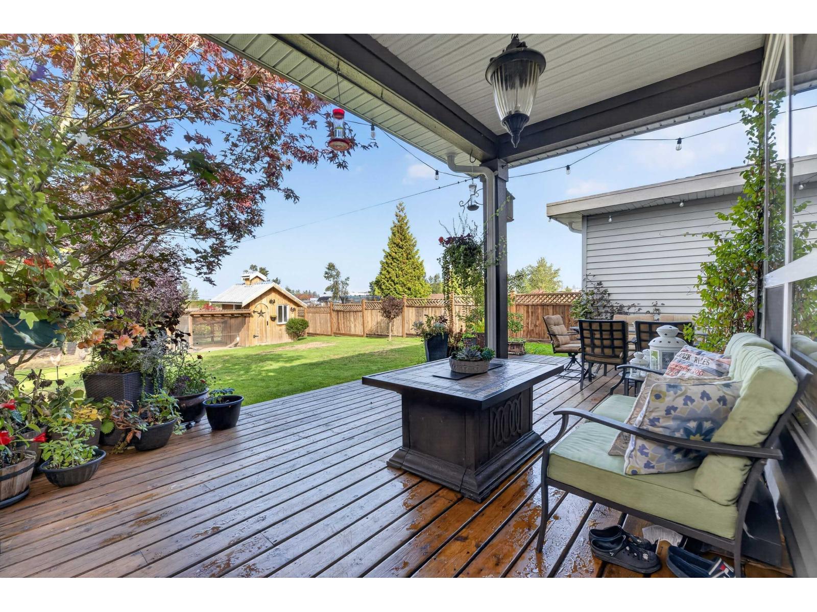 17473 64a Avenue Property Photo 35