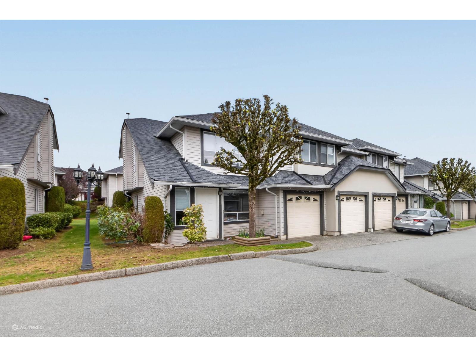 135 3160 Townline Road Property Photo 2