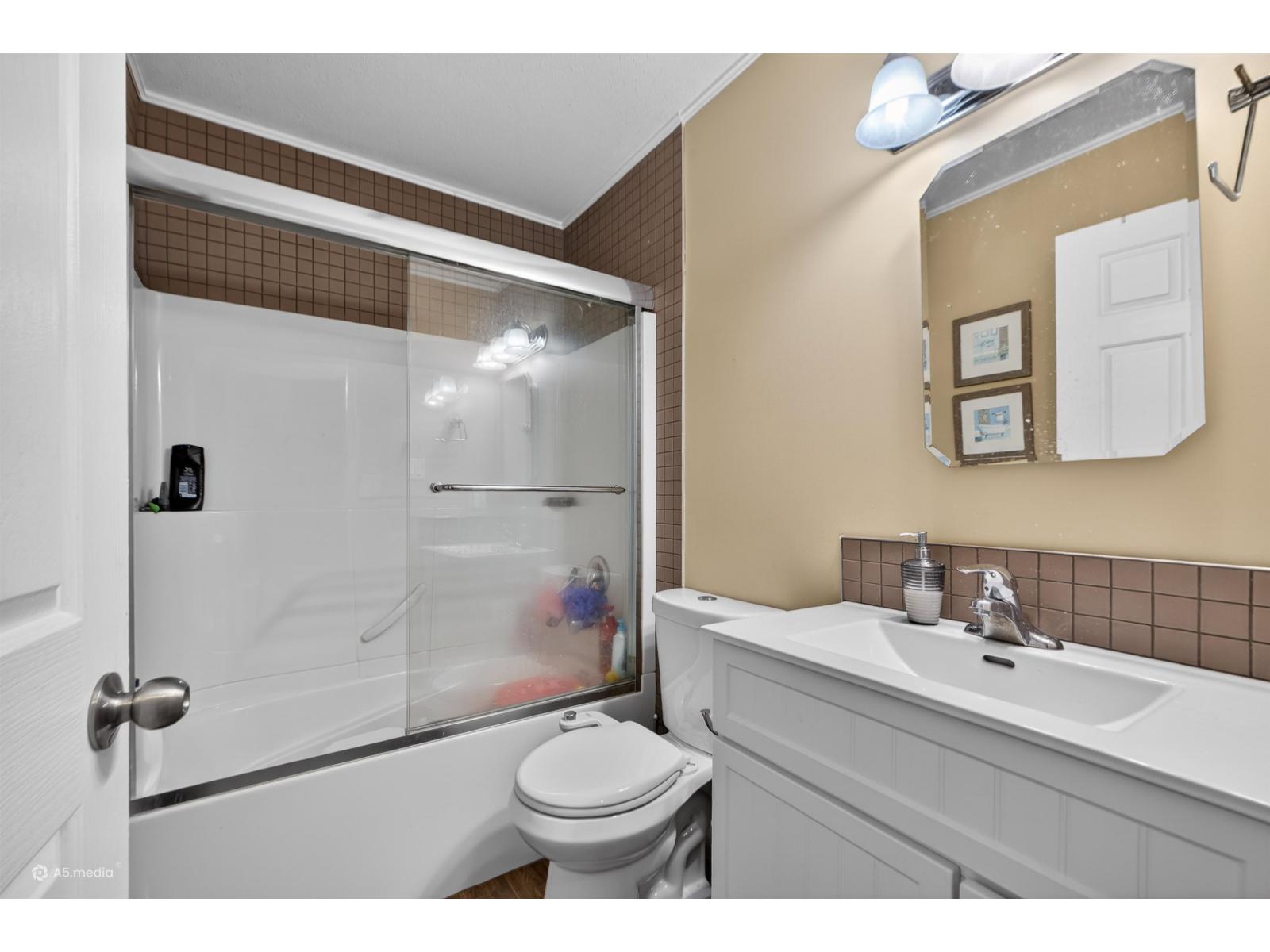 135 3160 Townline Road Property Photo 14