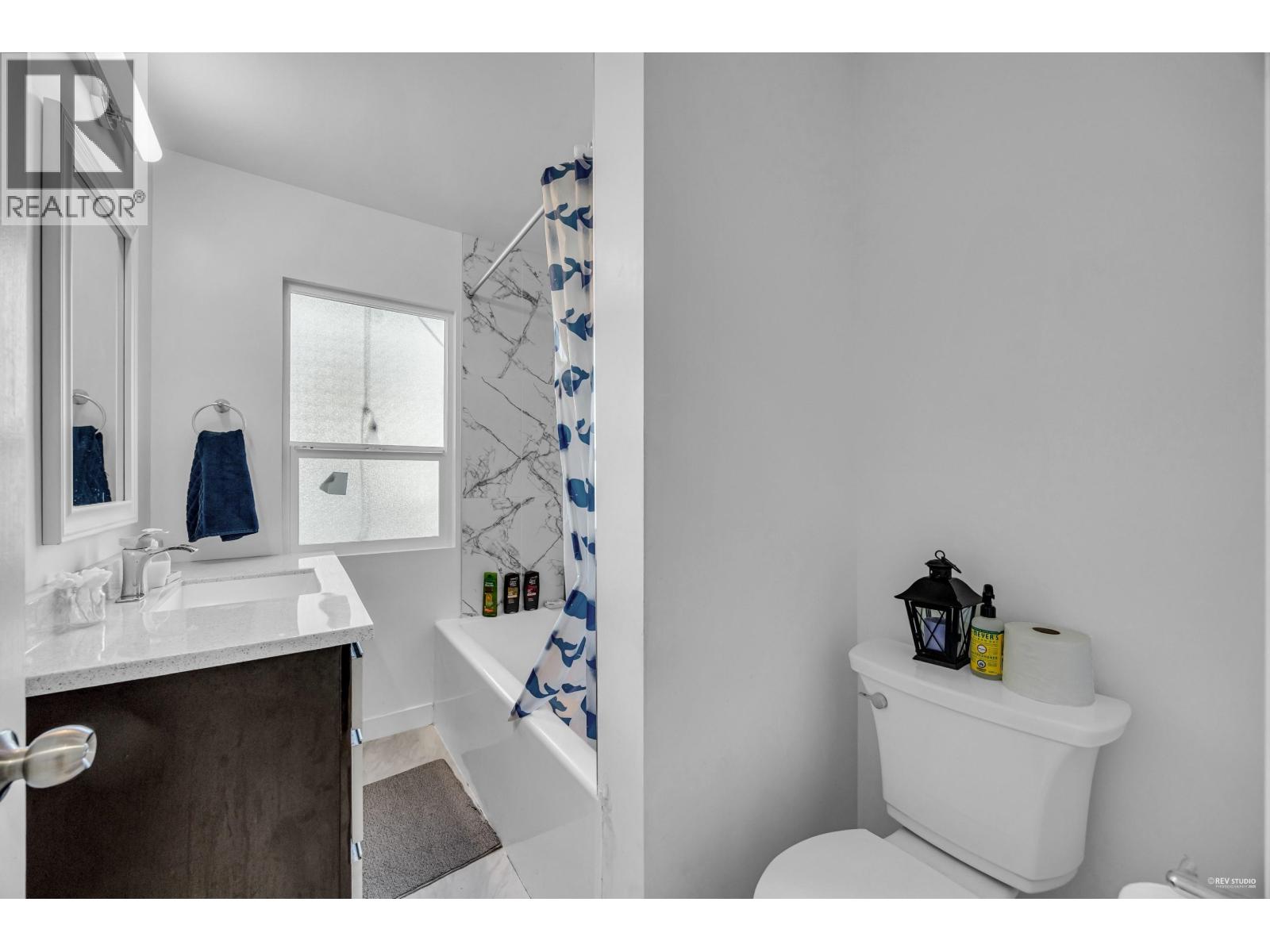 2079 W 46th Avenue Property Photo 15