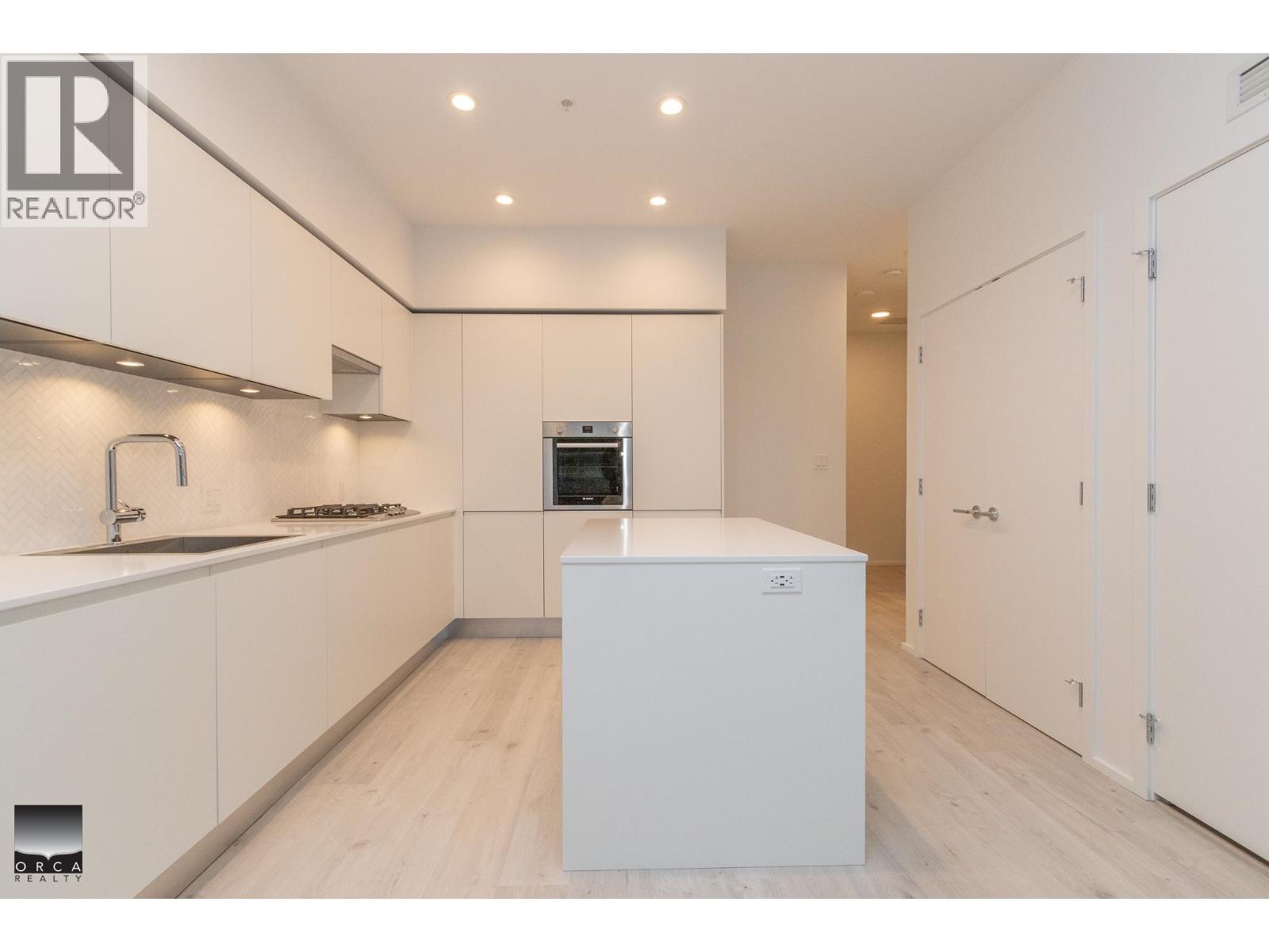 4211 3833 Evergreen Place Property Photo 4