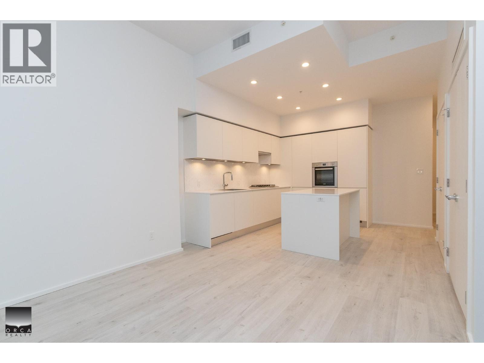 4211 3833 Evergreen Place Property Photo 5