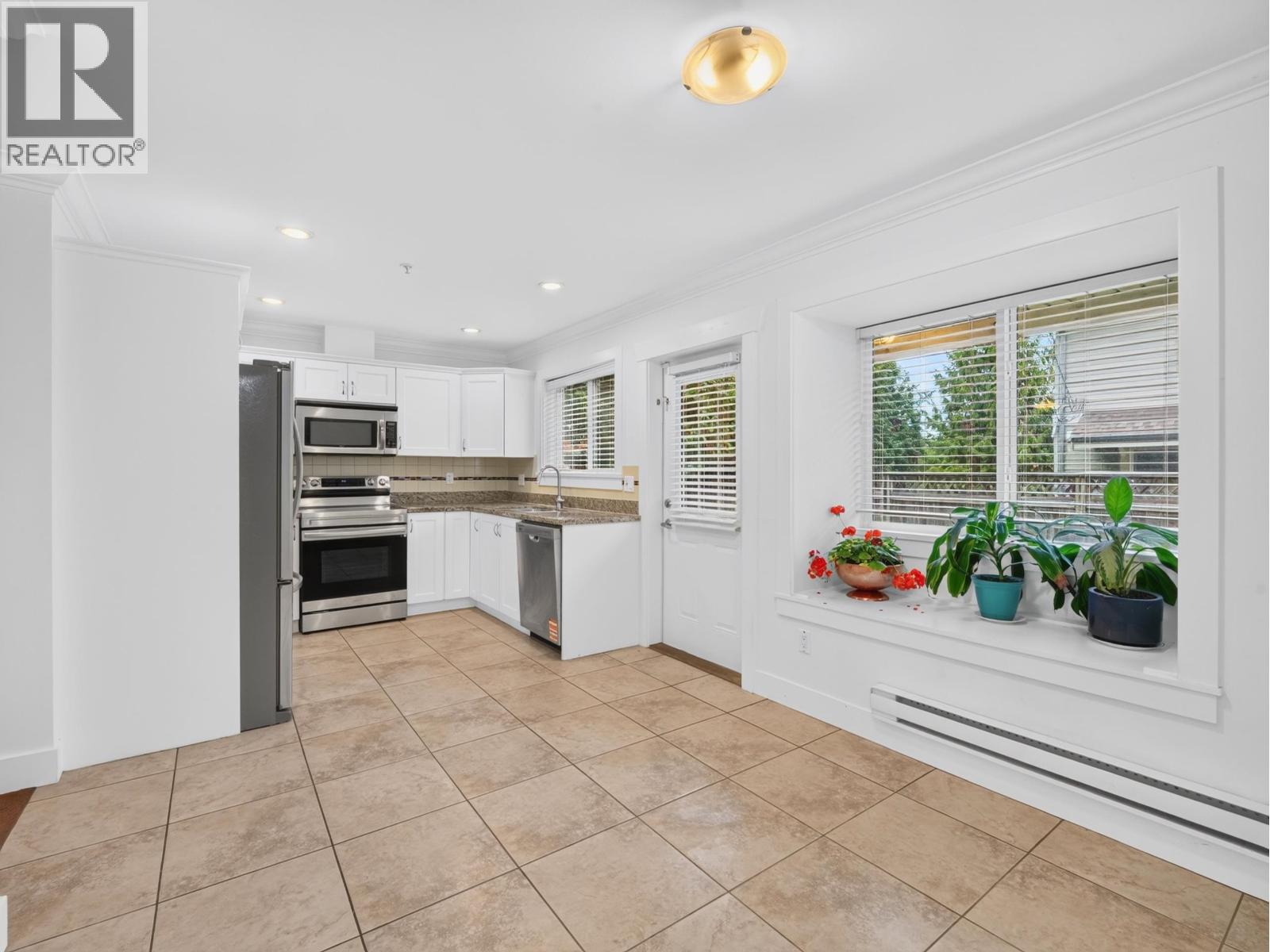 34 22977 116 Avenue Property Photo 9