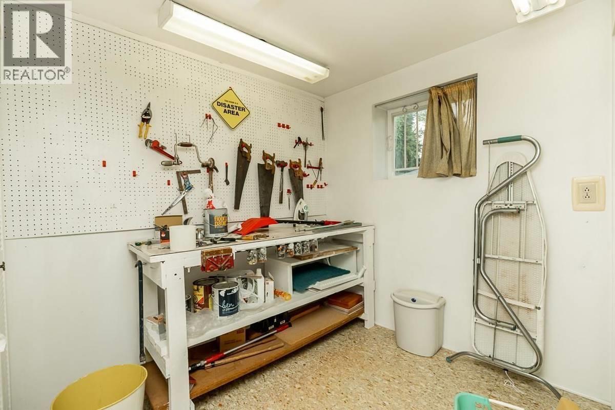 8140 Hunter Street Property Photo 17
