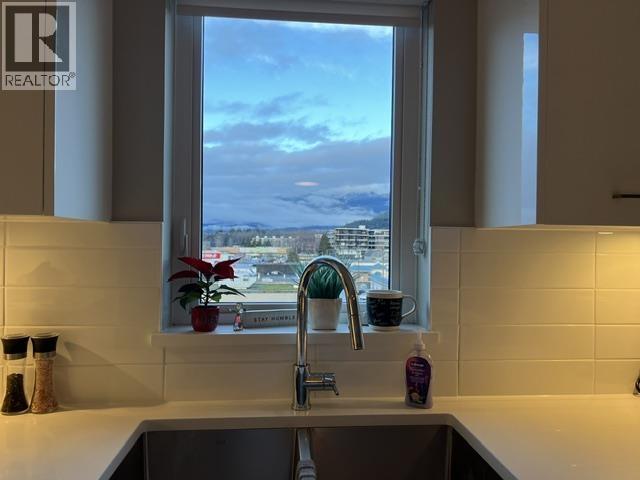 516 38033 Second Avenue Property Photo 8