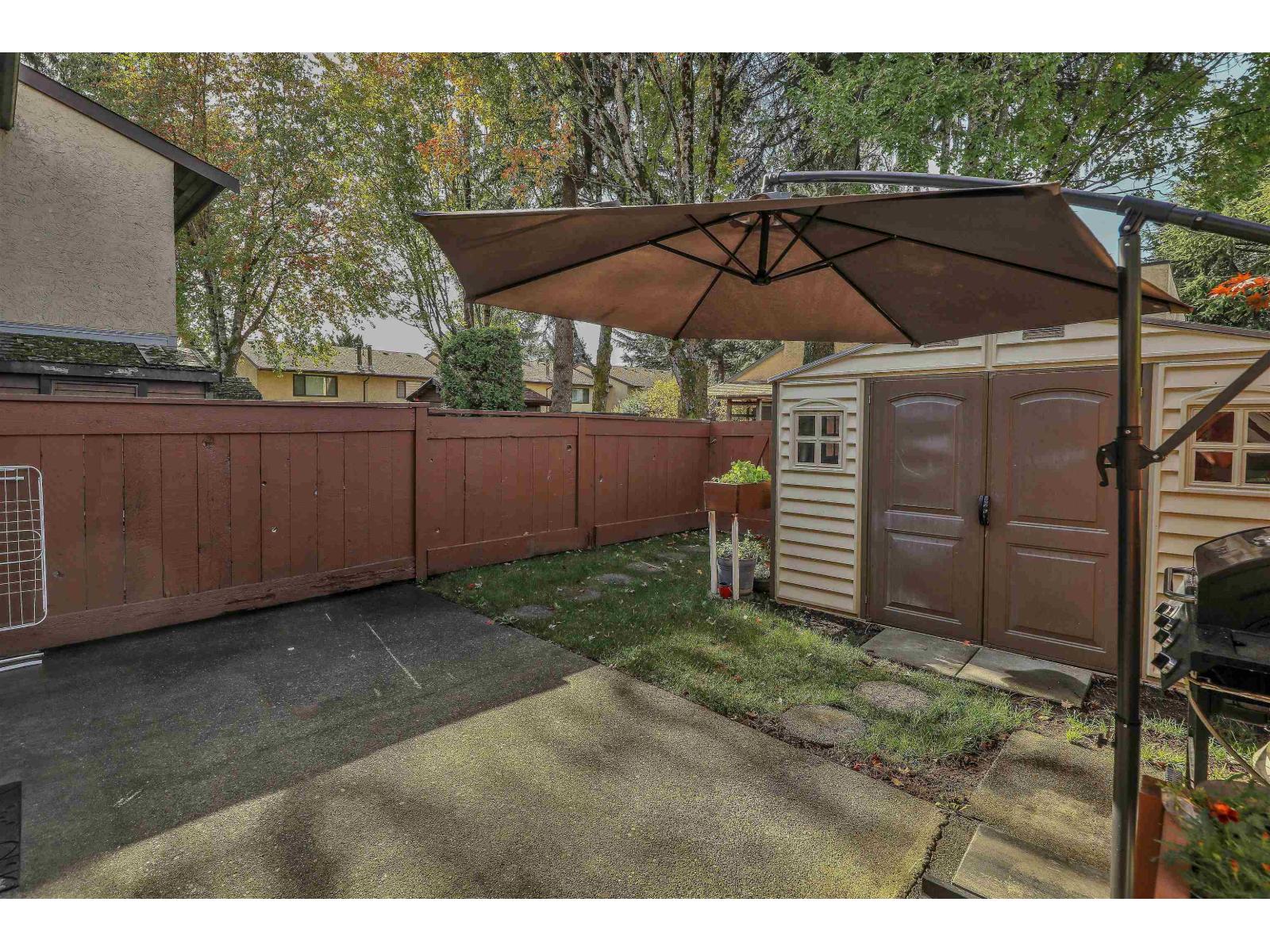 227 9460 Prince Charles Boulevard Property Photo 10