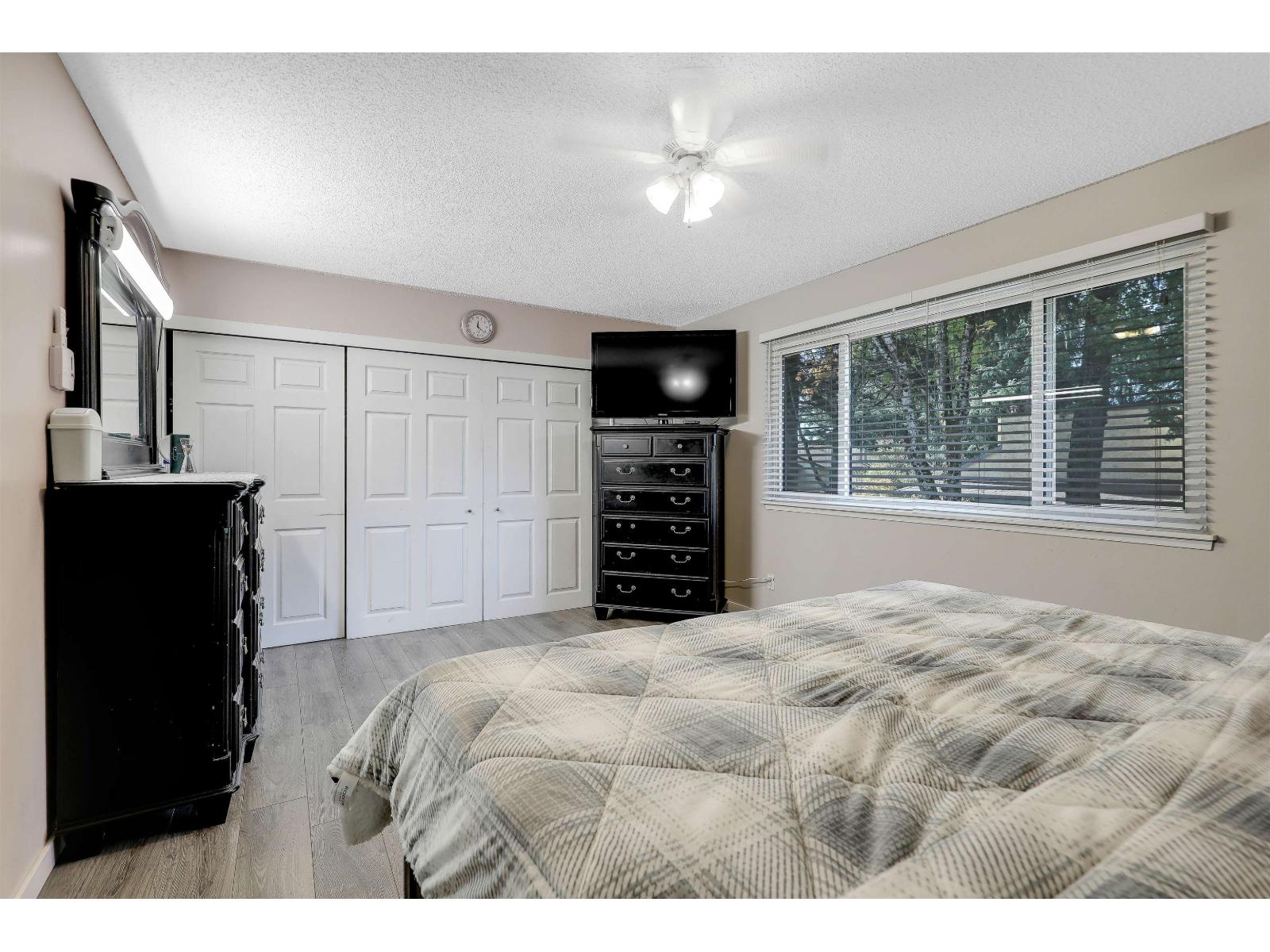 227 9460 Prince Charles Boulevard Property Photo 11