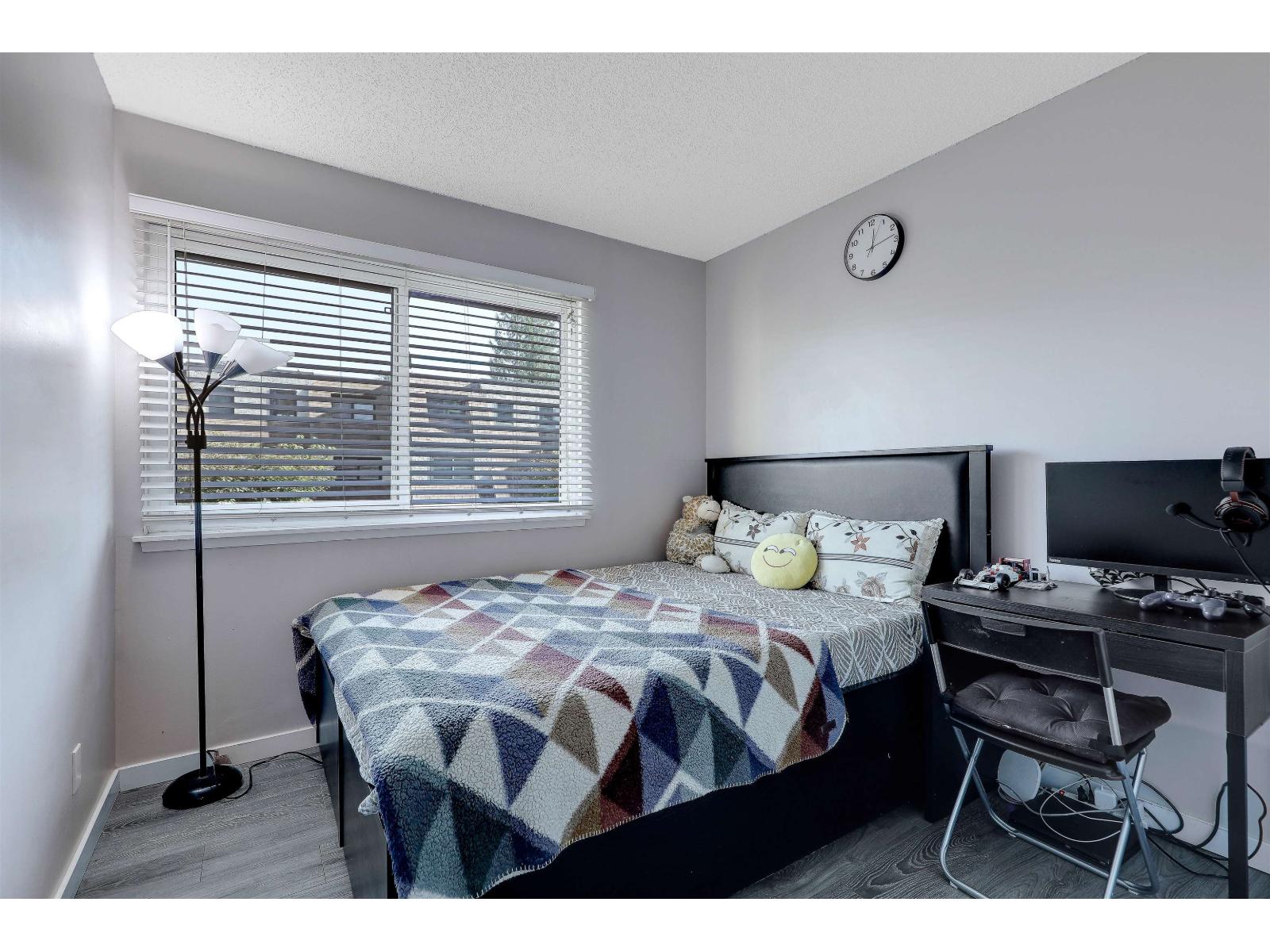 227 9460 Prince Charles Boulevard Property Photo 17