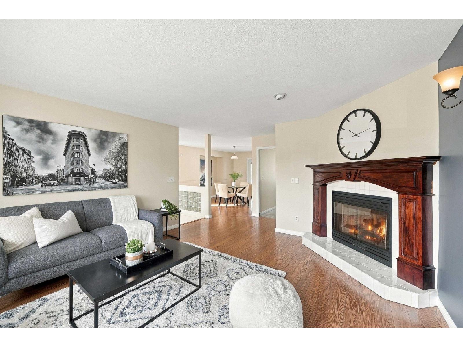 6375 187a Street Property Photo 4
