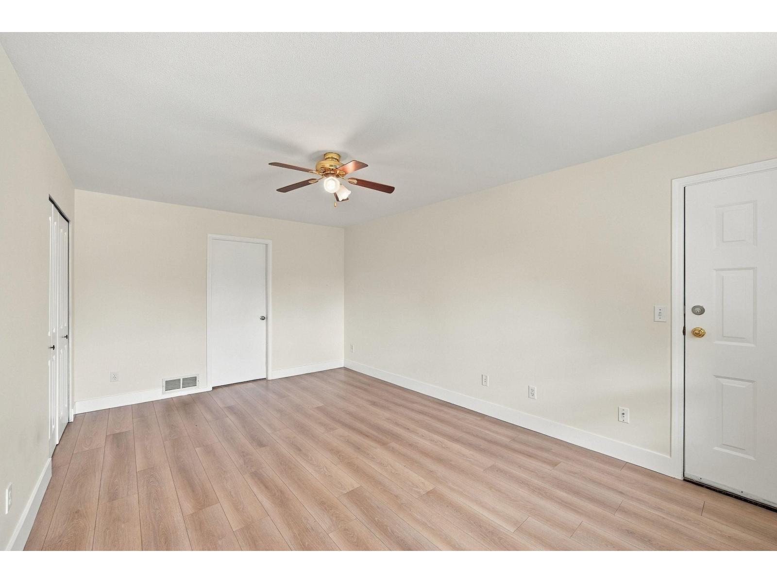 6375 187a Street Property Photo 13