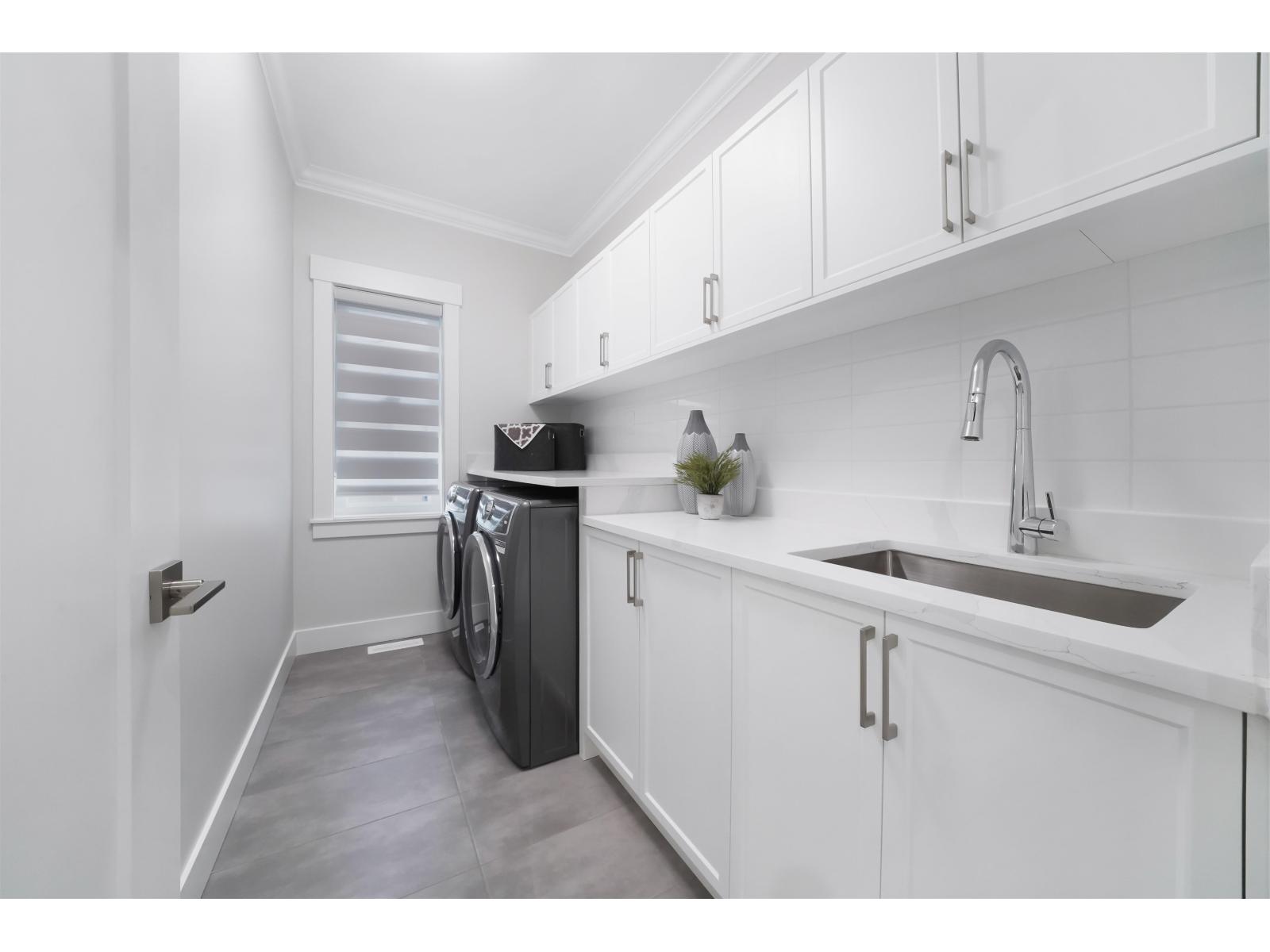 6919 205 Street Property Photo 21