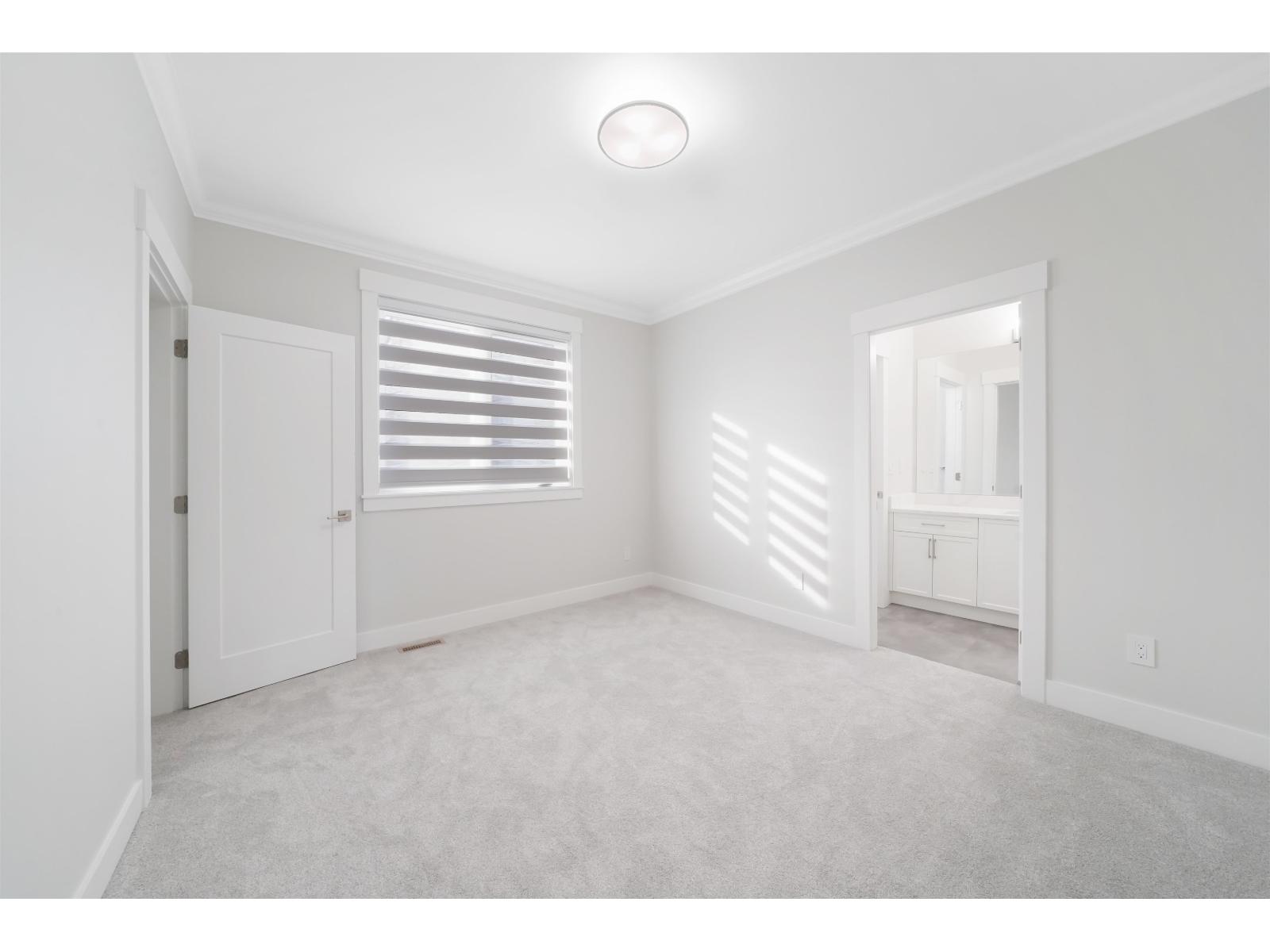 6919 205 Street Property Photo 26