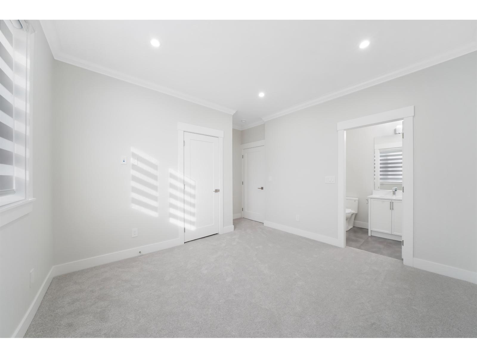 6919 205 Street Property Photo 28
