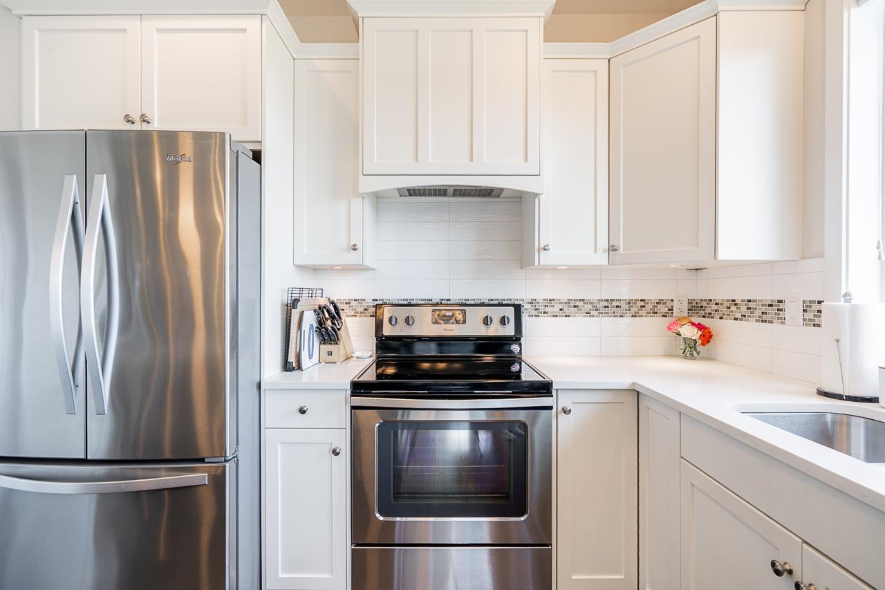 50634 Ledgestone Place #2 Property Photo 14