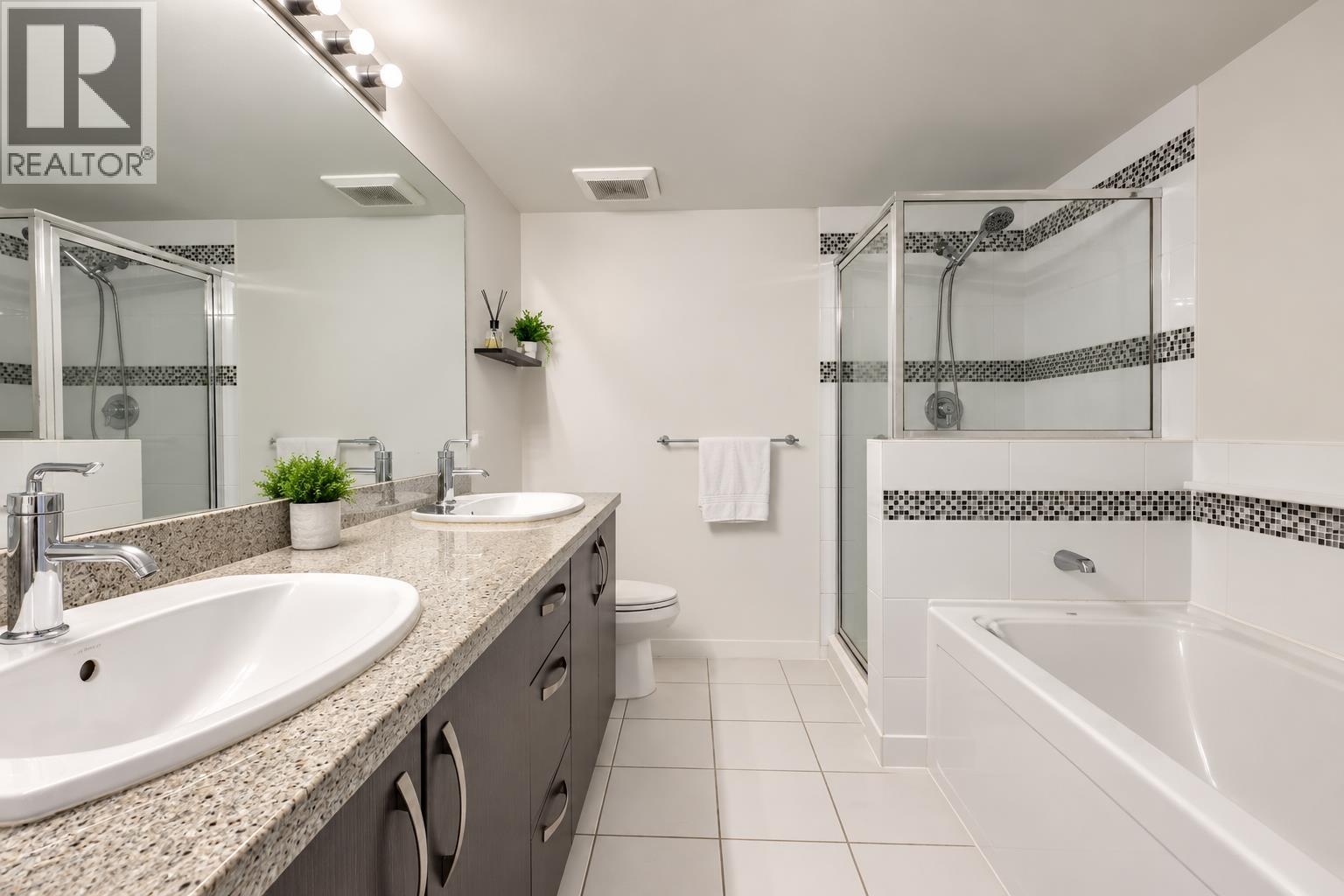 108 9288 Odlin Road Property Photo 18