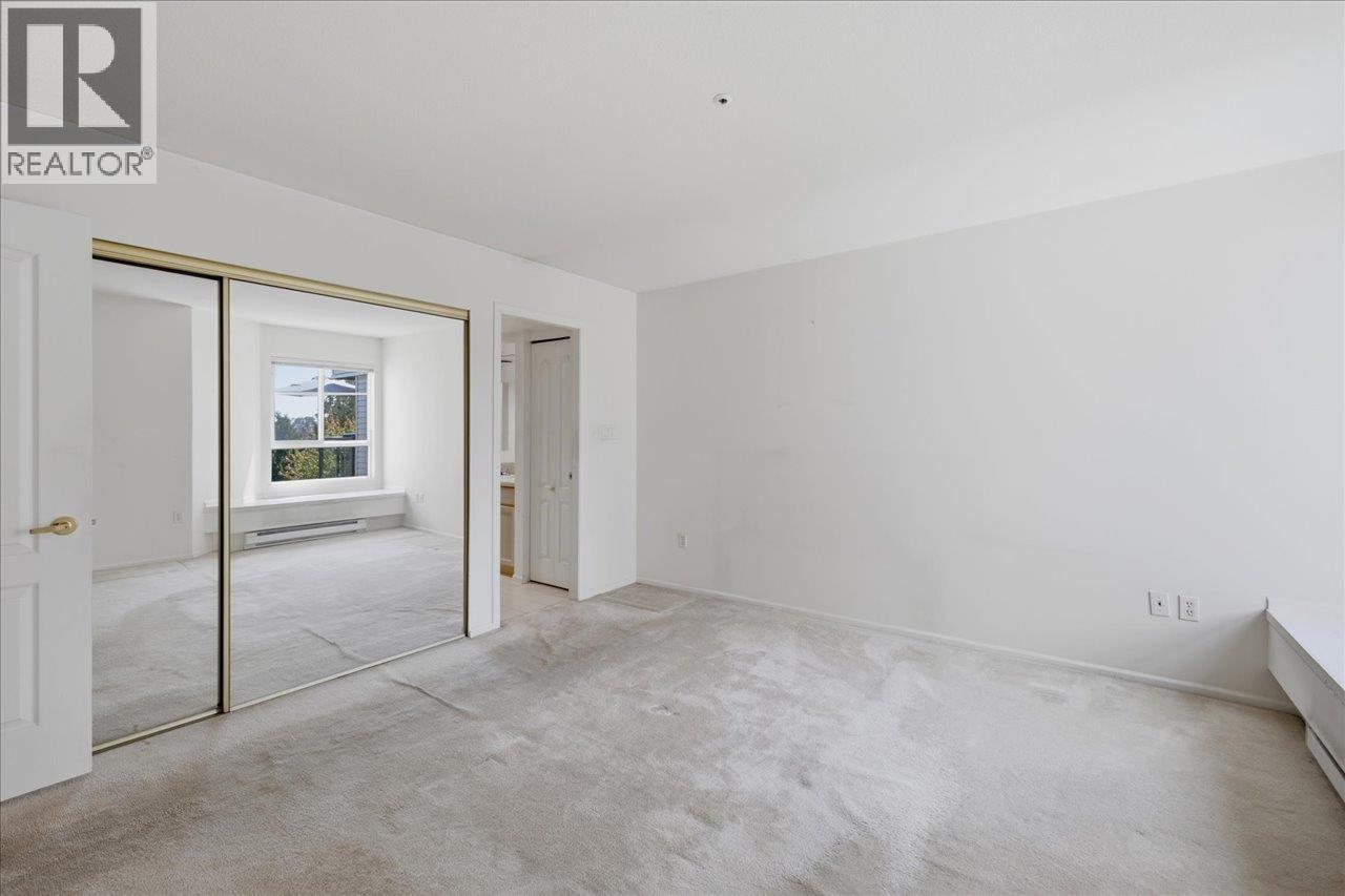 303 2250 Se Marine Drive Property Photo 21