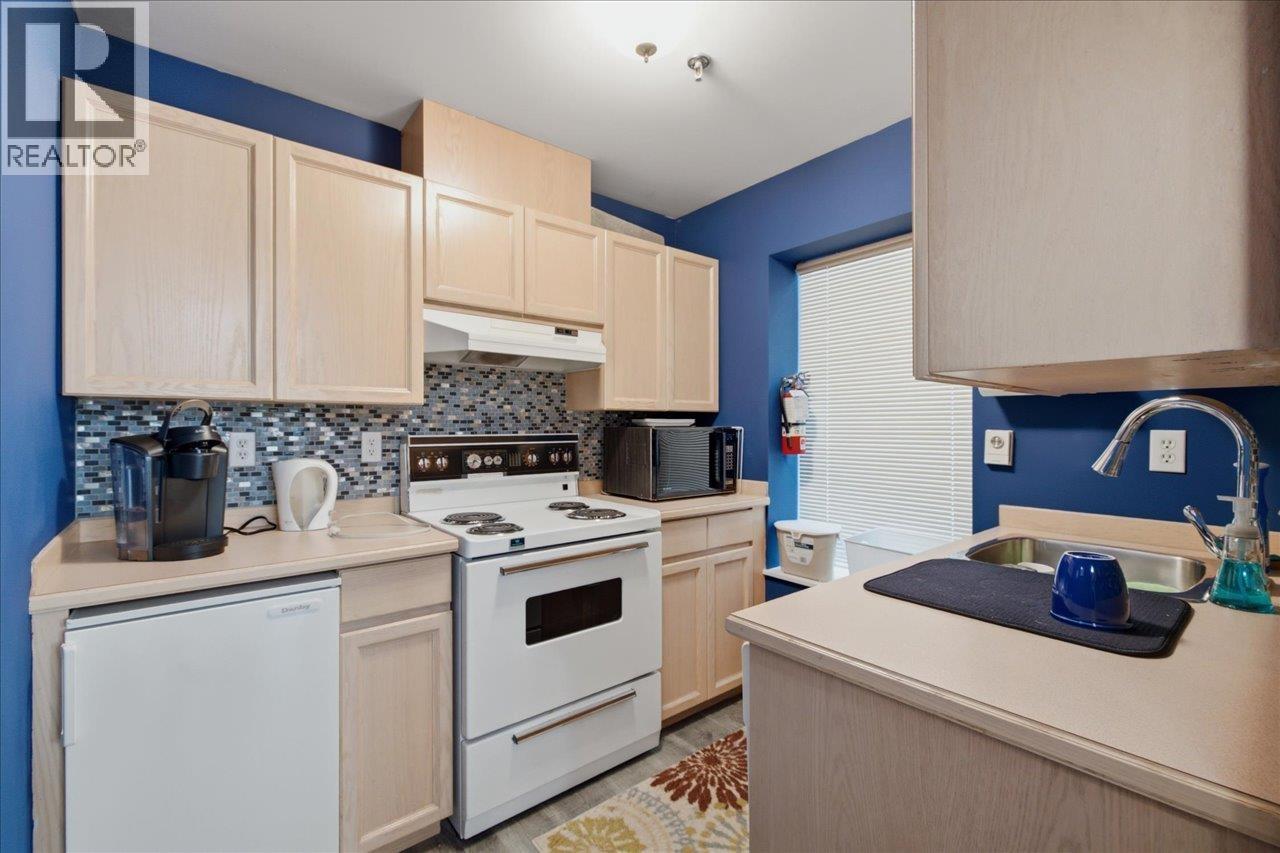 303 2250 Se Marine Drive Property Photo 33