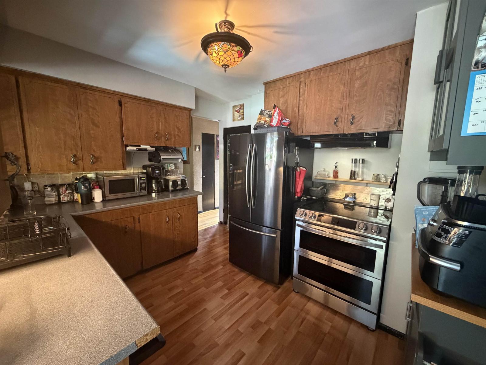 12585 100 Avenue Property Photo 9