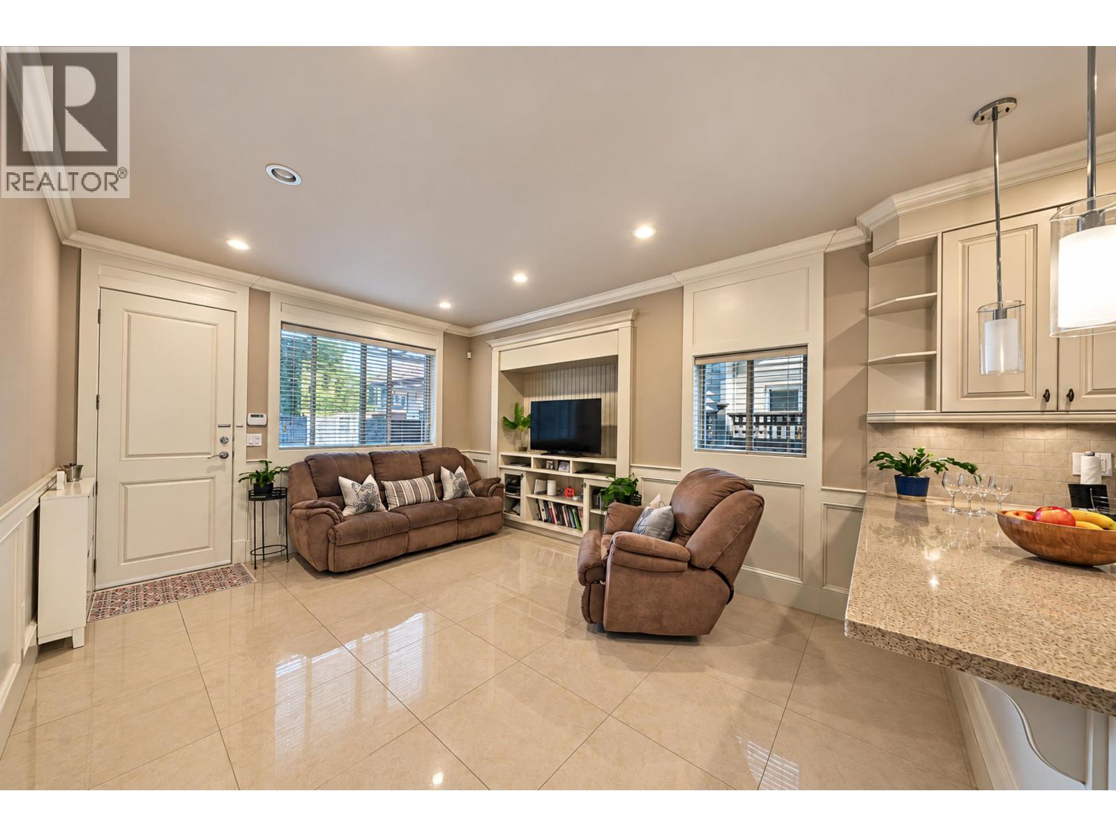 11531 Williams Road Property Photo 11