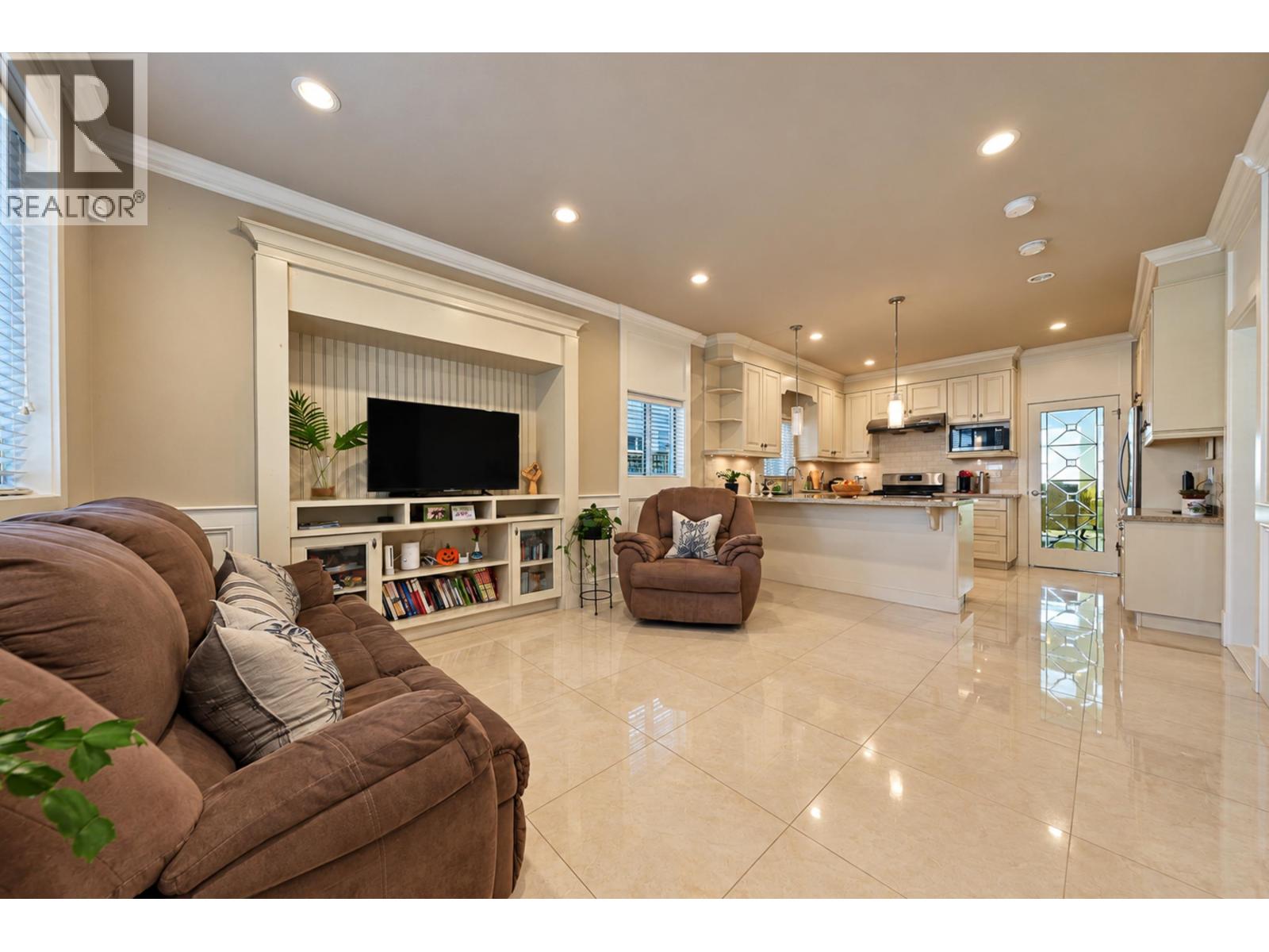 11531 Williams Road Property Photo 12