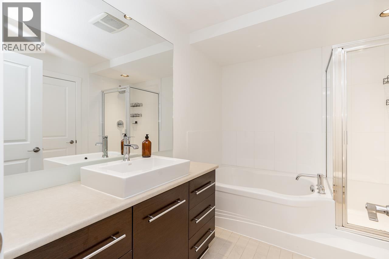 3826 Welwyn Street Property Photo 12
