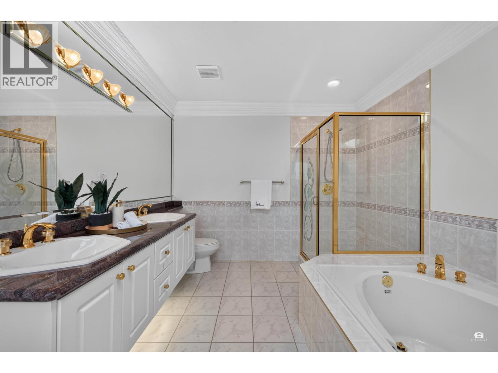 6286 Dunsmuir Crescent Property Photo 25