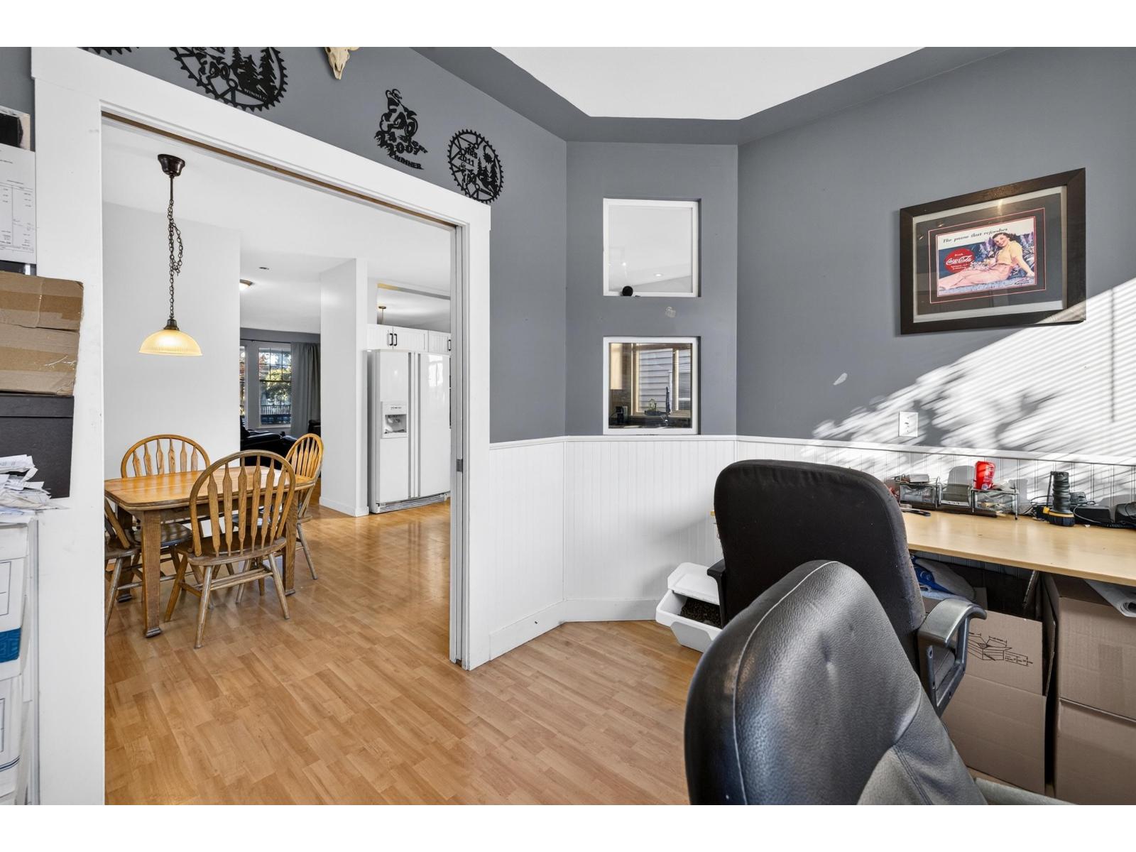 6718 185 Street Property Photo 13