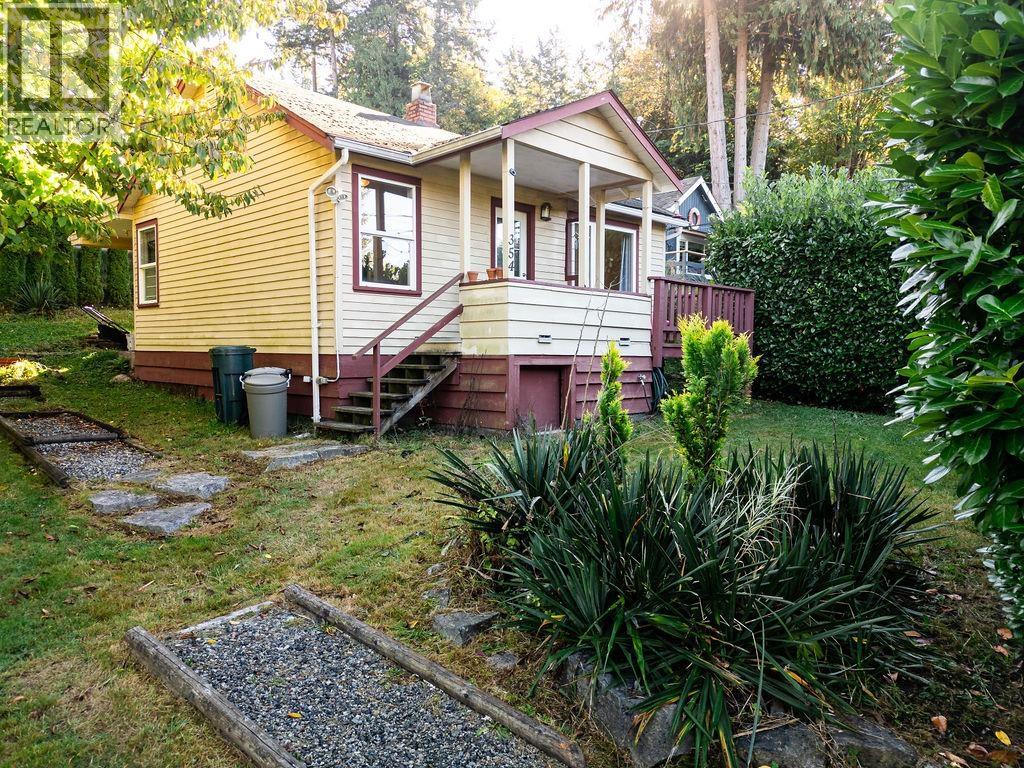 354 Headlands Road Property Photo 18