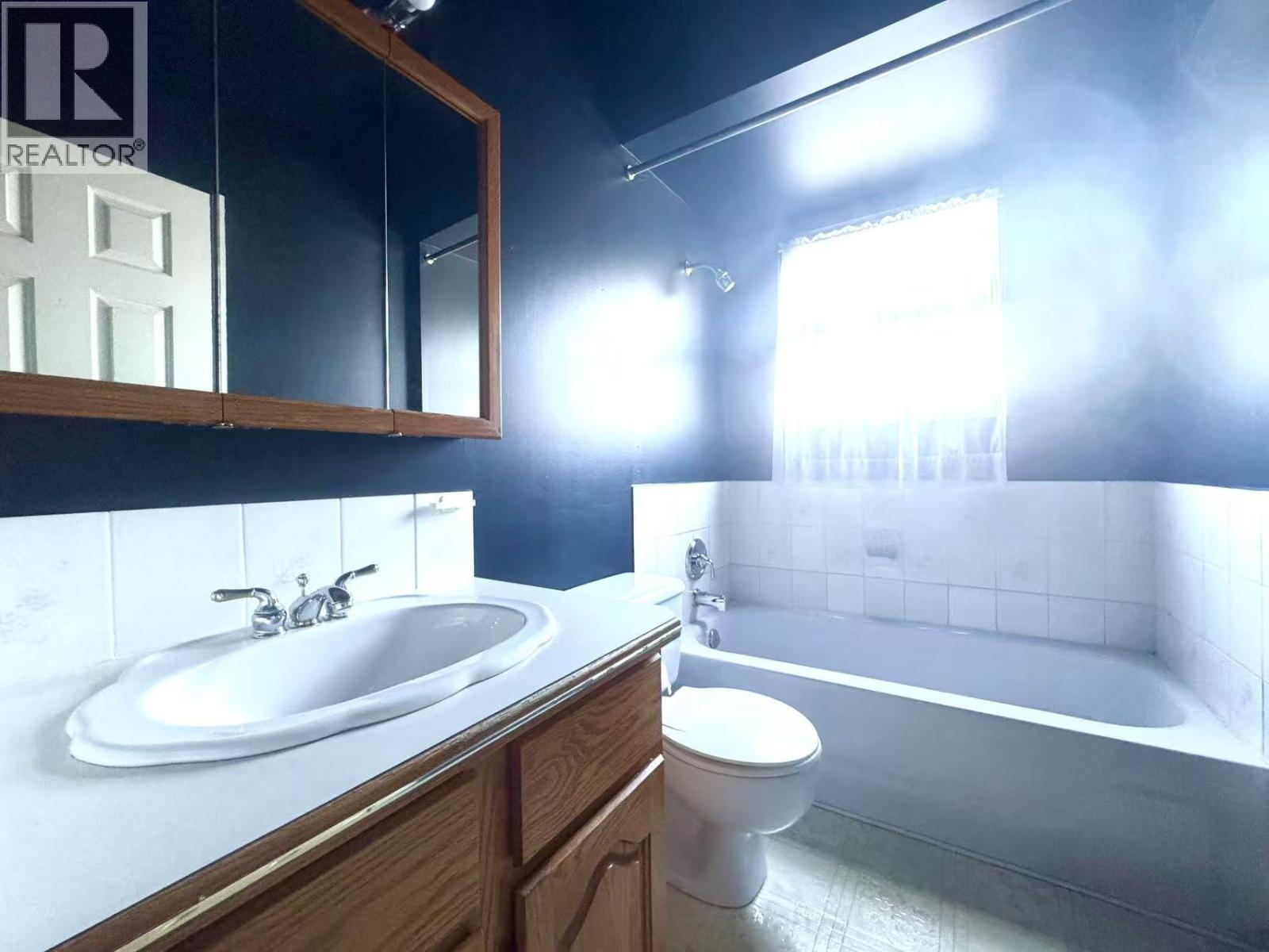 20732 114 Avenue Property Photo 9