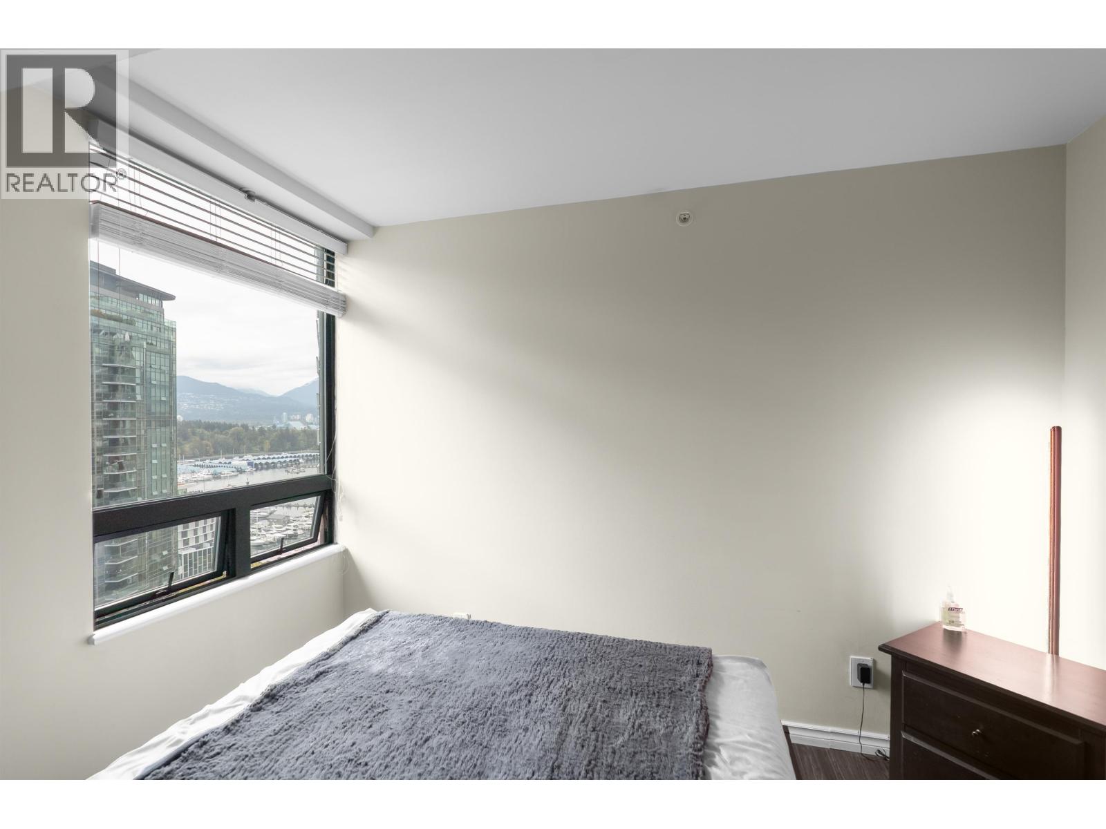 1903 1238 Melville Street Property Photo 9