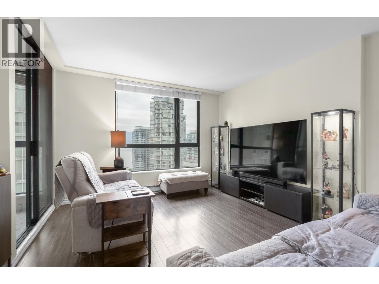 1903 1238 Melville Street Property Photo 17