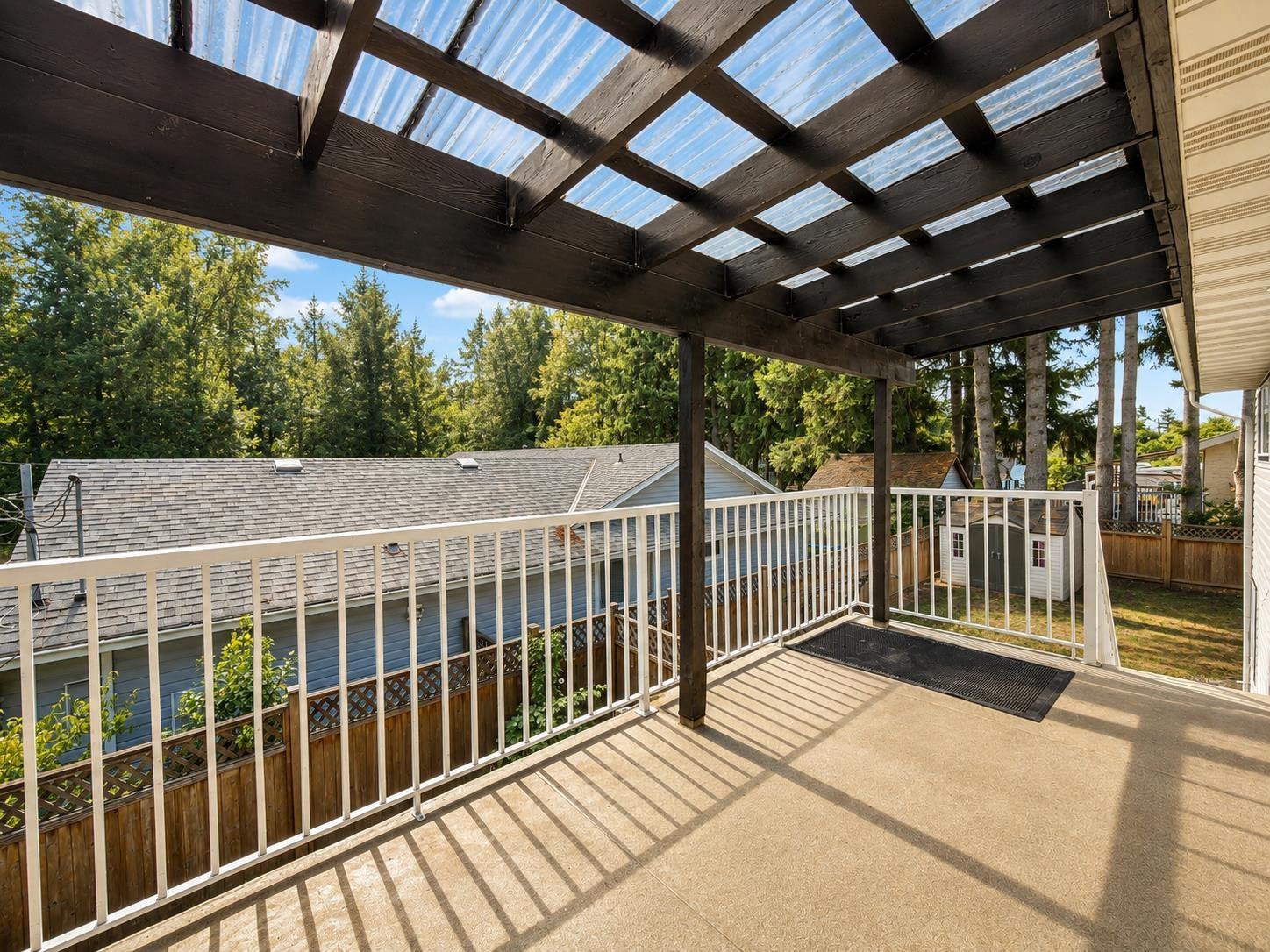 33040 Arbutus Avenue Property Photo 12