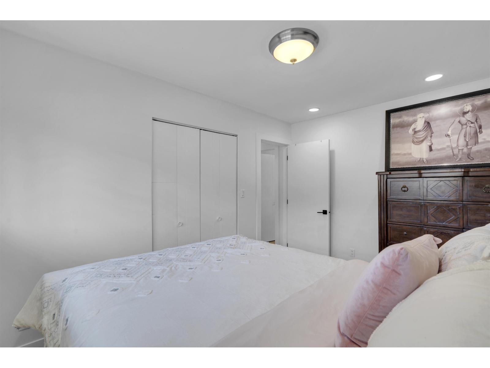 33040 Arbutus Avenue Property Photo 16