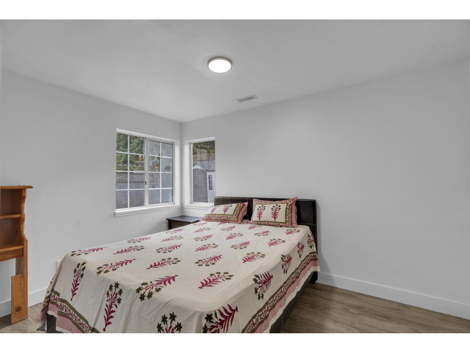 33040 Arbutus Avenue Property Photo 28