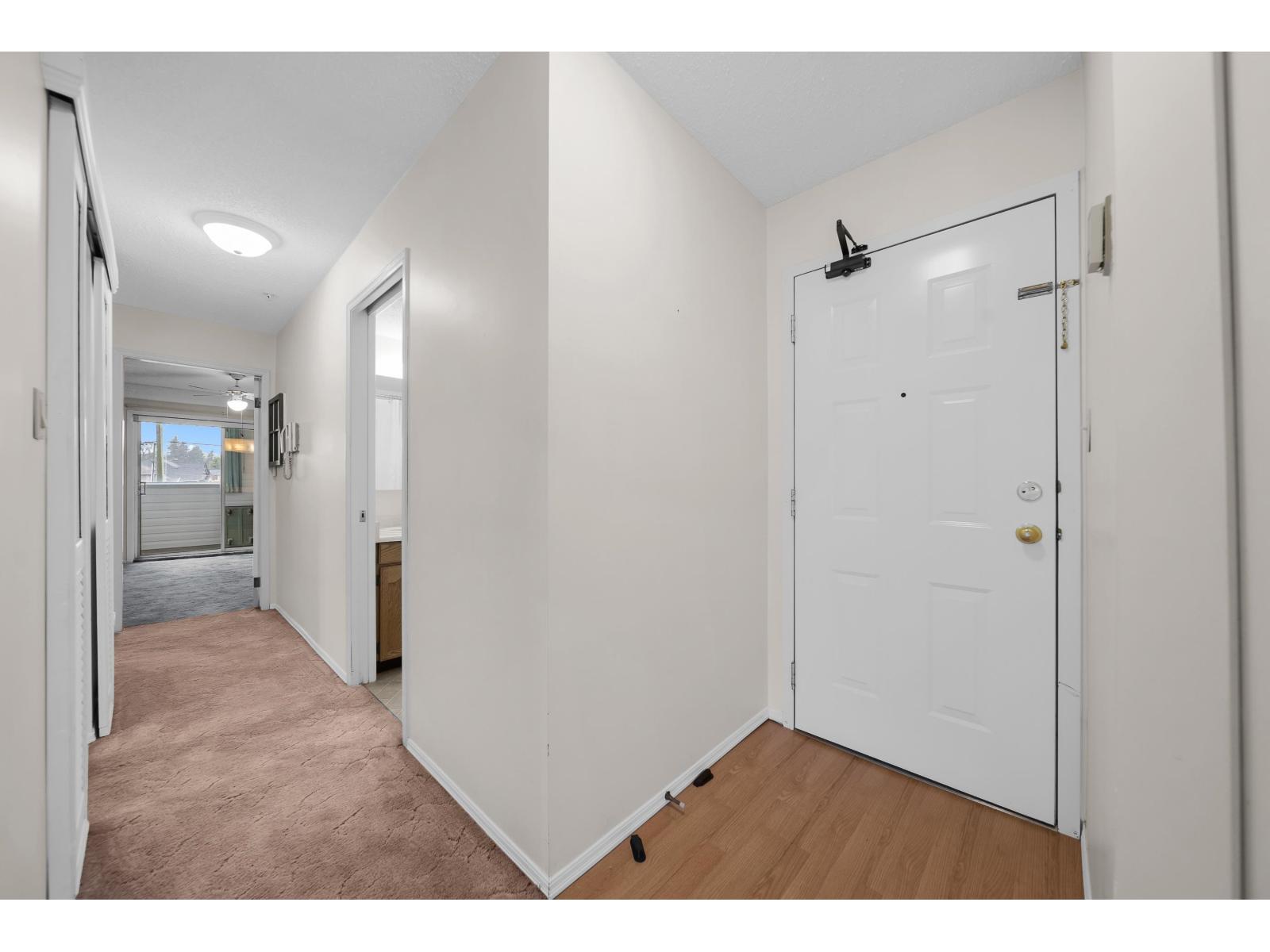 217 31850 Union Avenue Property Photo 3