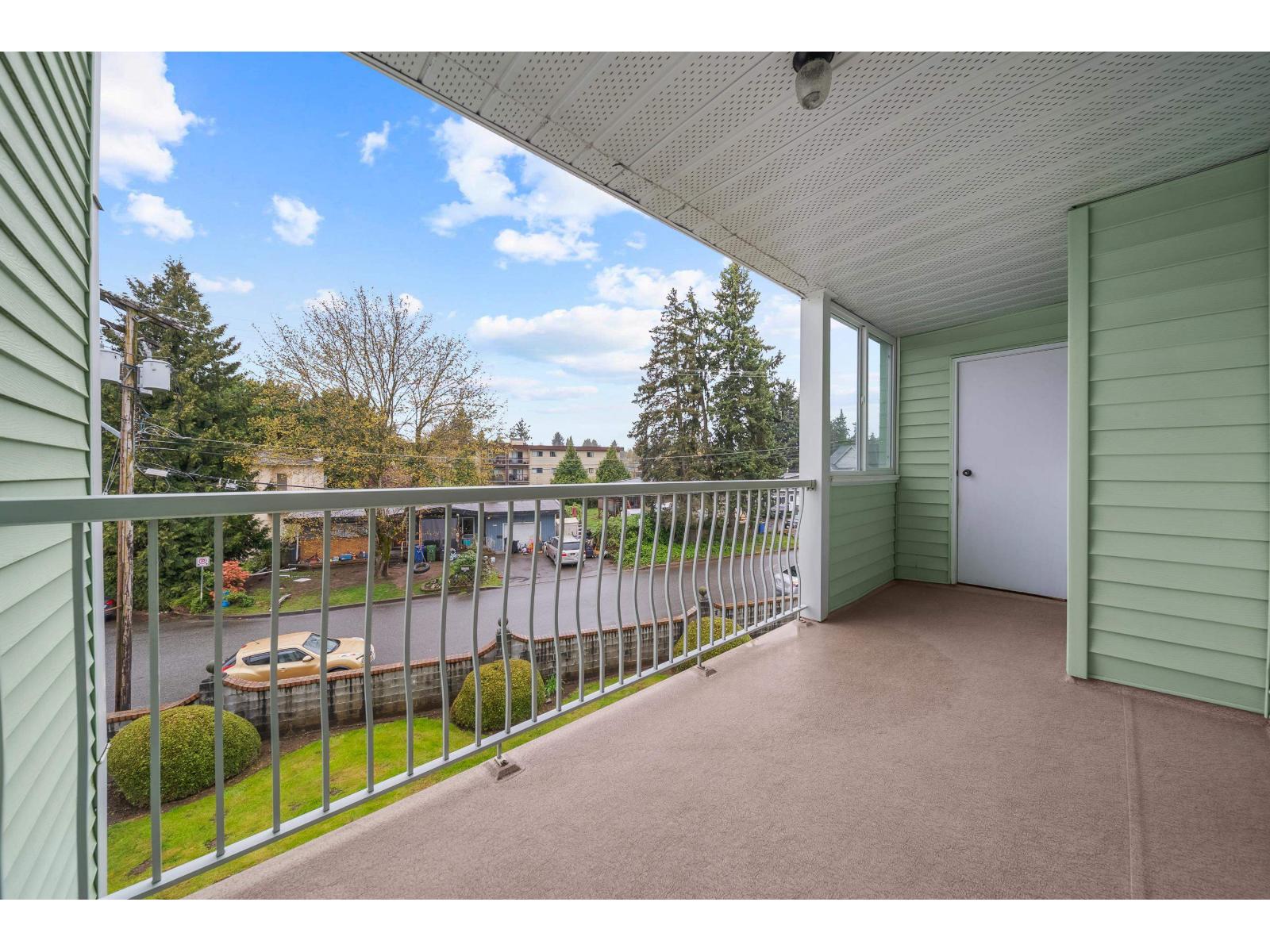217 31850 Union Avenue Property Photo 24