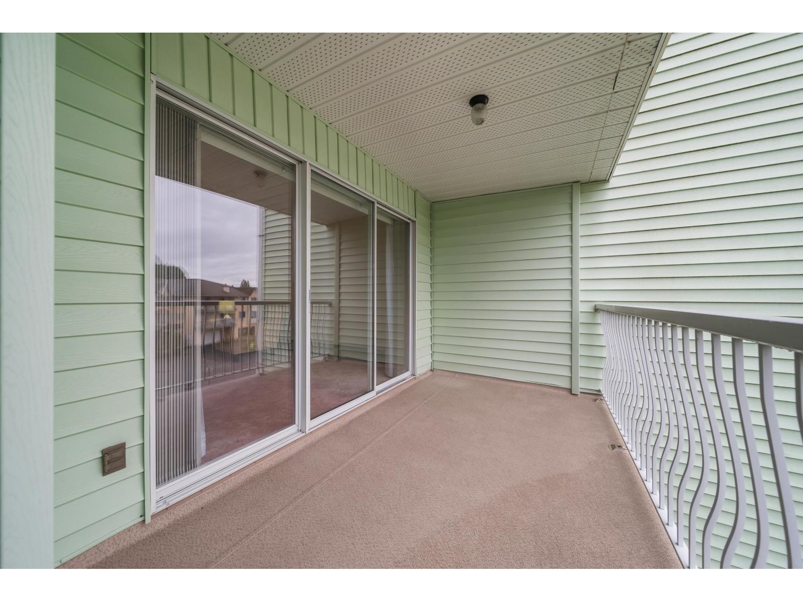 217 31850 Union Avenue Property Photo 25