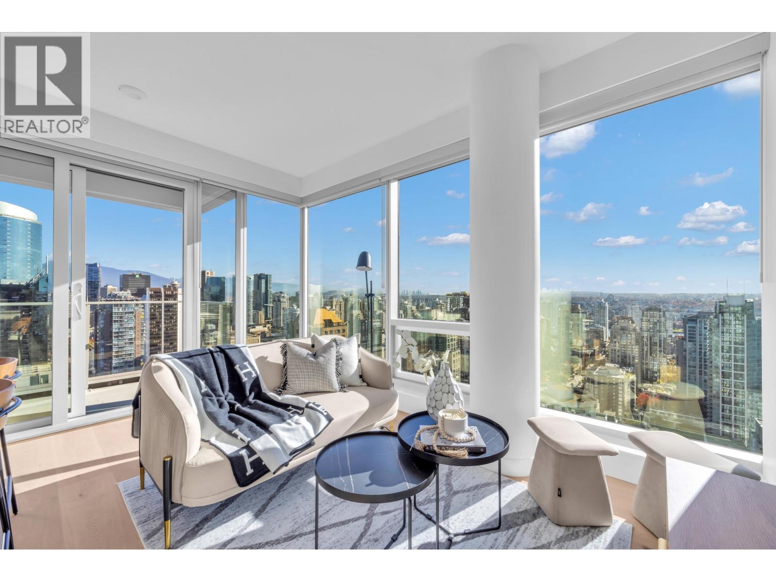 2903 1277 Hornby Street Property Photo 1