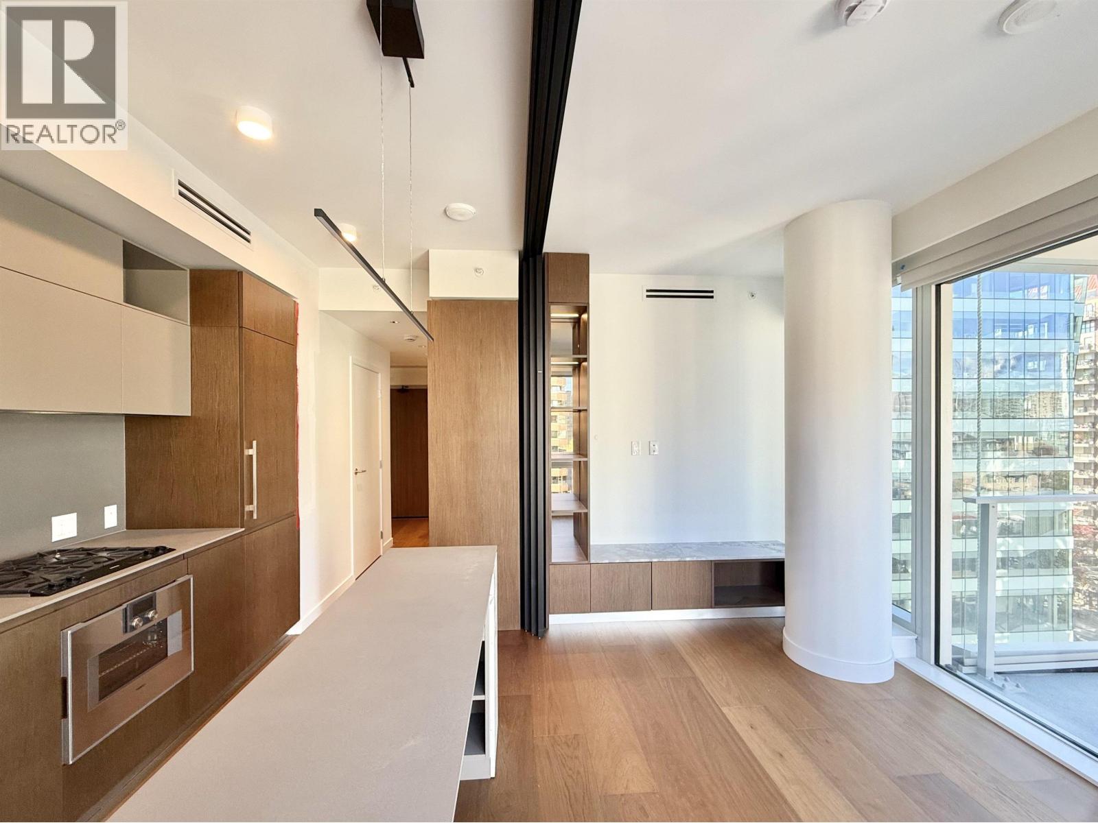 1102 1277 Hornby Street Property Photo 4