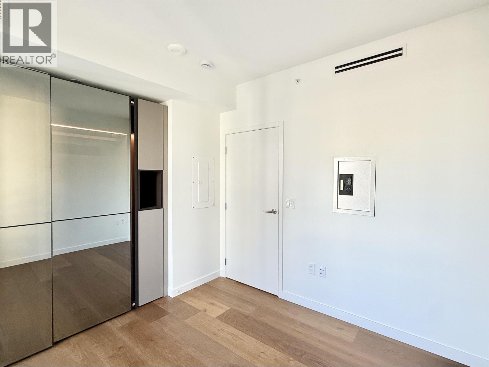 1102 1277 Hornby Street Property Photo 7