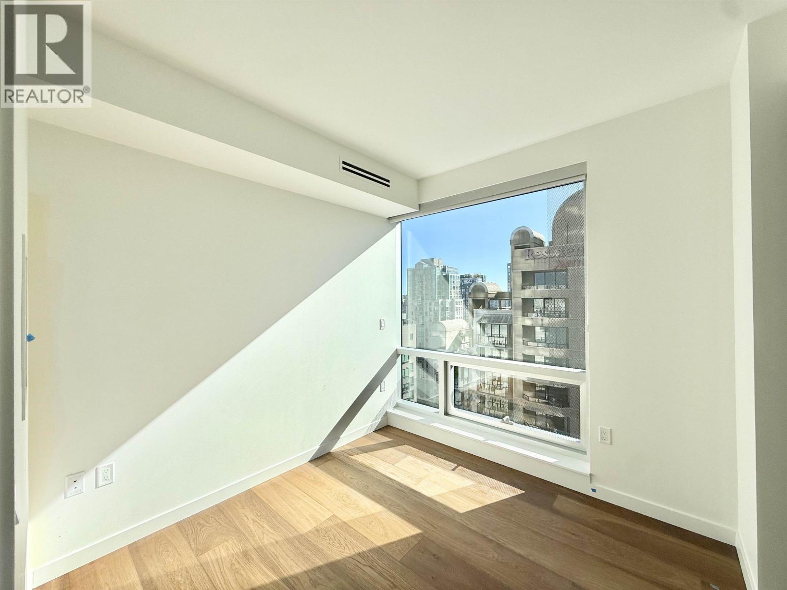 1905 1277 Hornby Street Property Photo 5