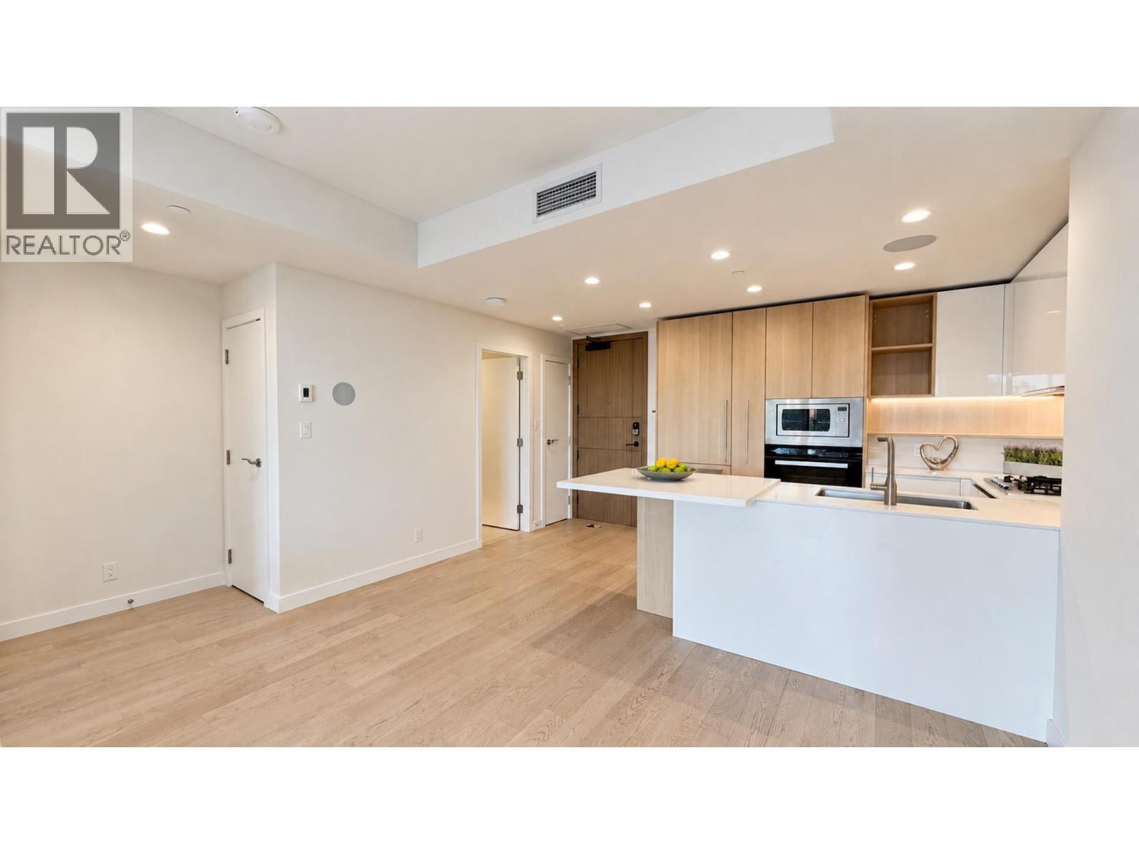 506 6833 Pearson Way Property Photo 6