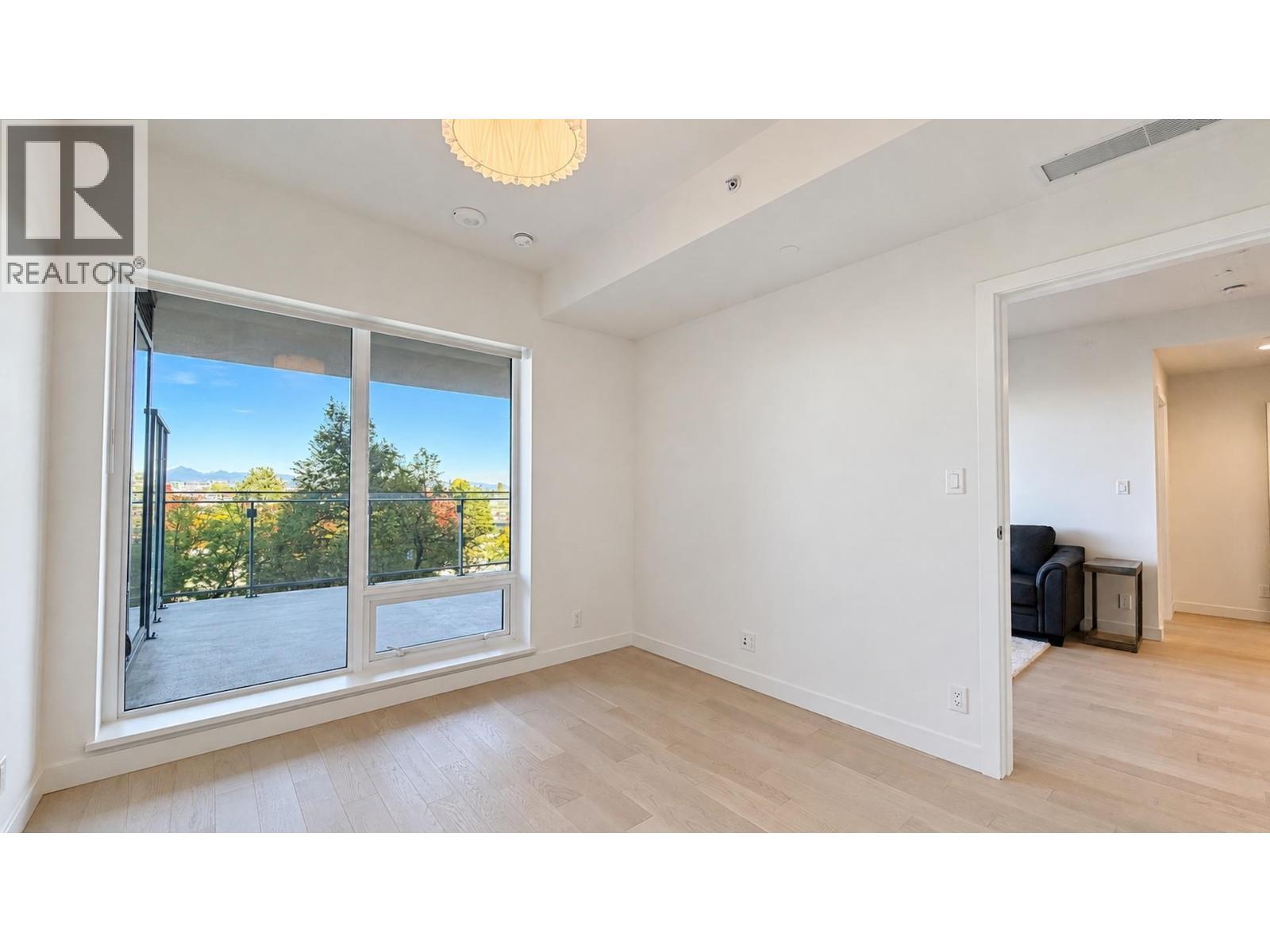 506 6833 Pearson Way Property Photo 14