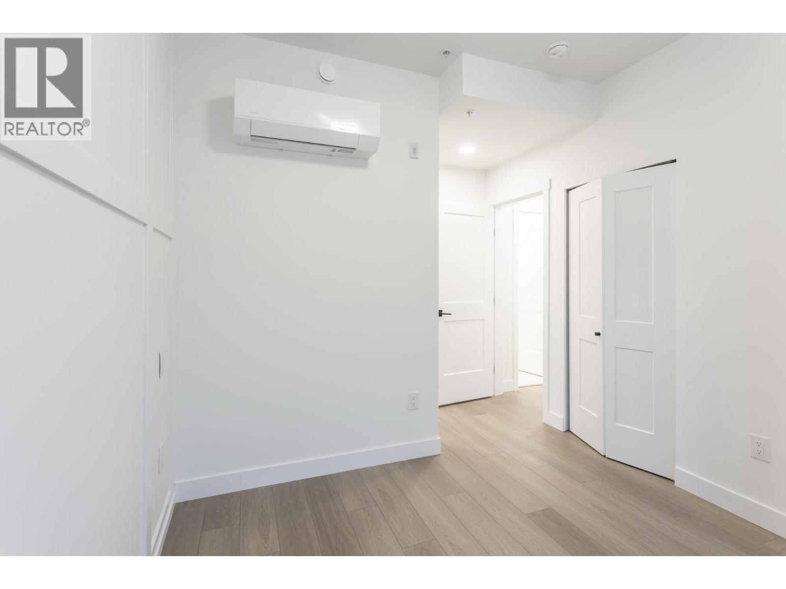 120 720 Robinson Street Property Photo 14
