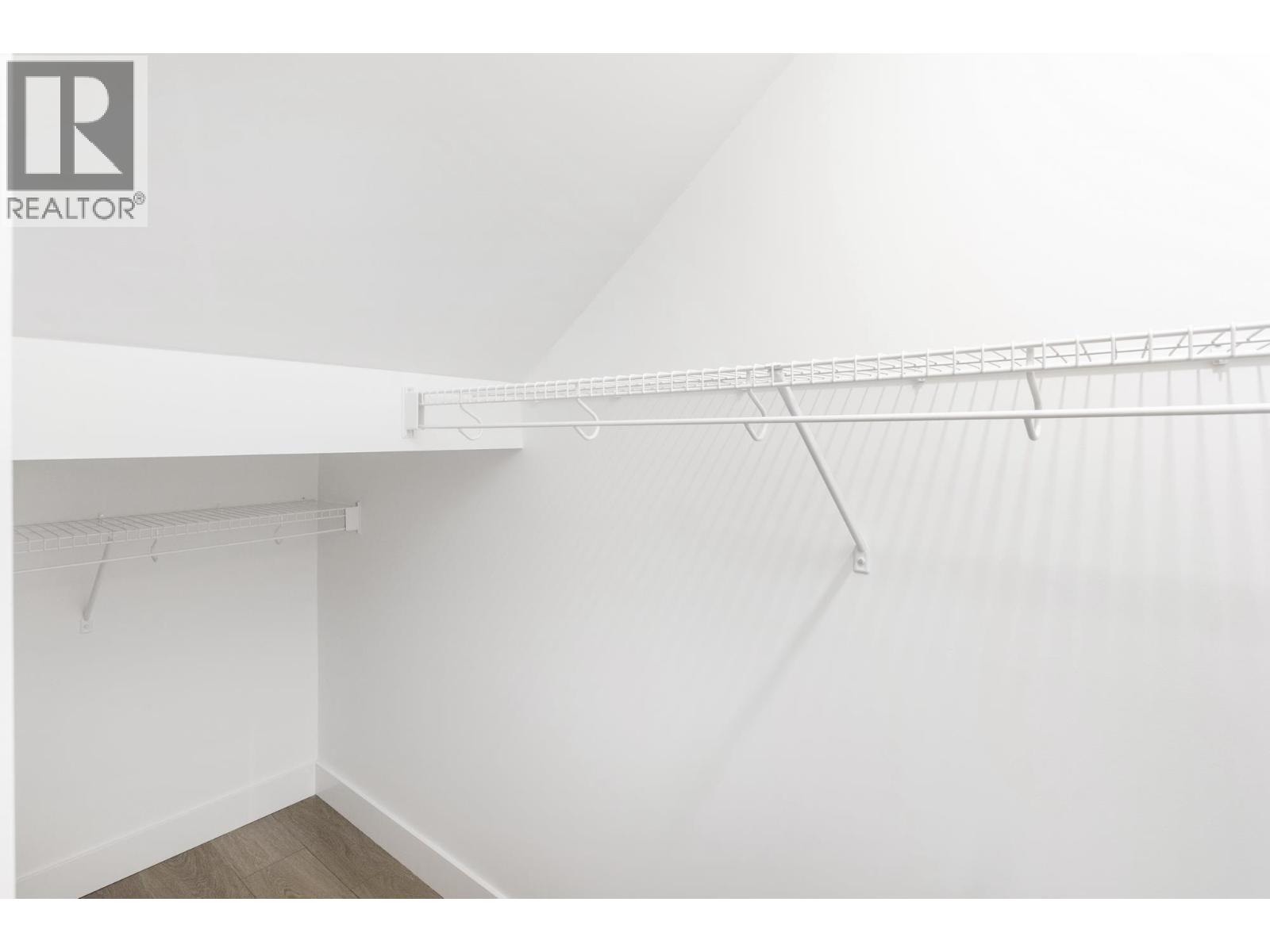 120 720 Robinson Street Property Photo 19
