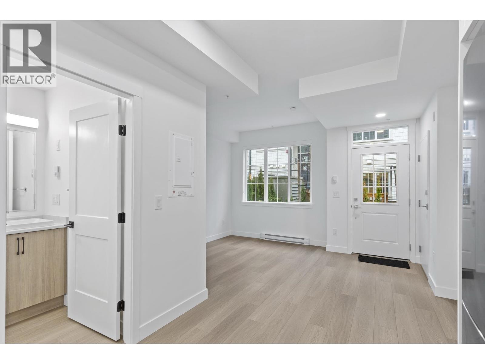 120 720 Robinson Street Property Photo 29