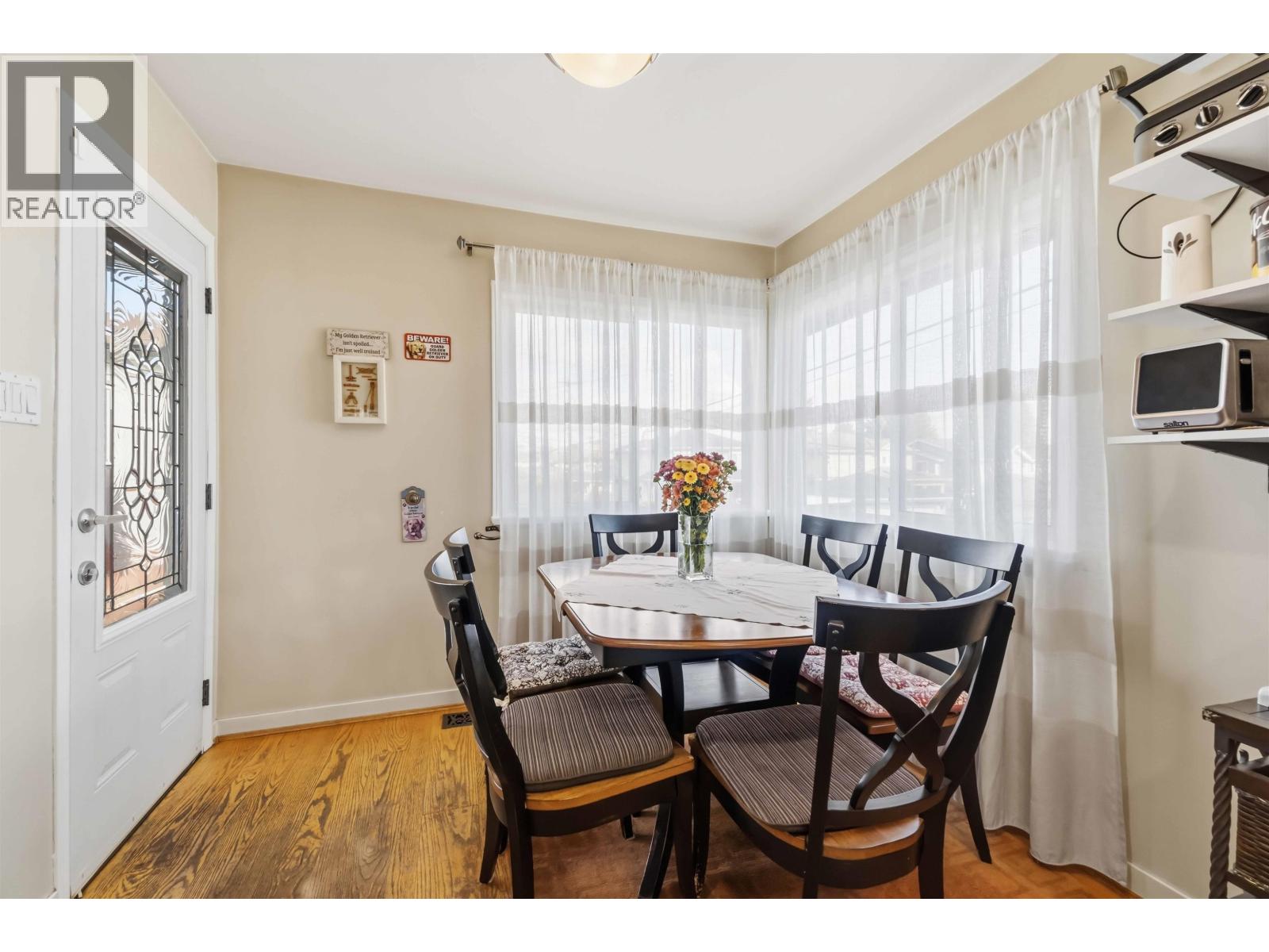 3713 Kincaid Street Property Photo 8