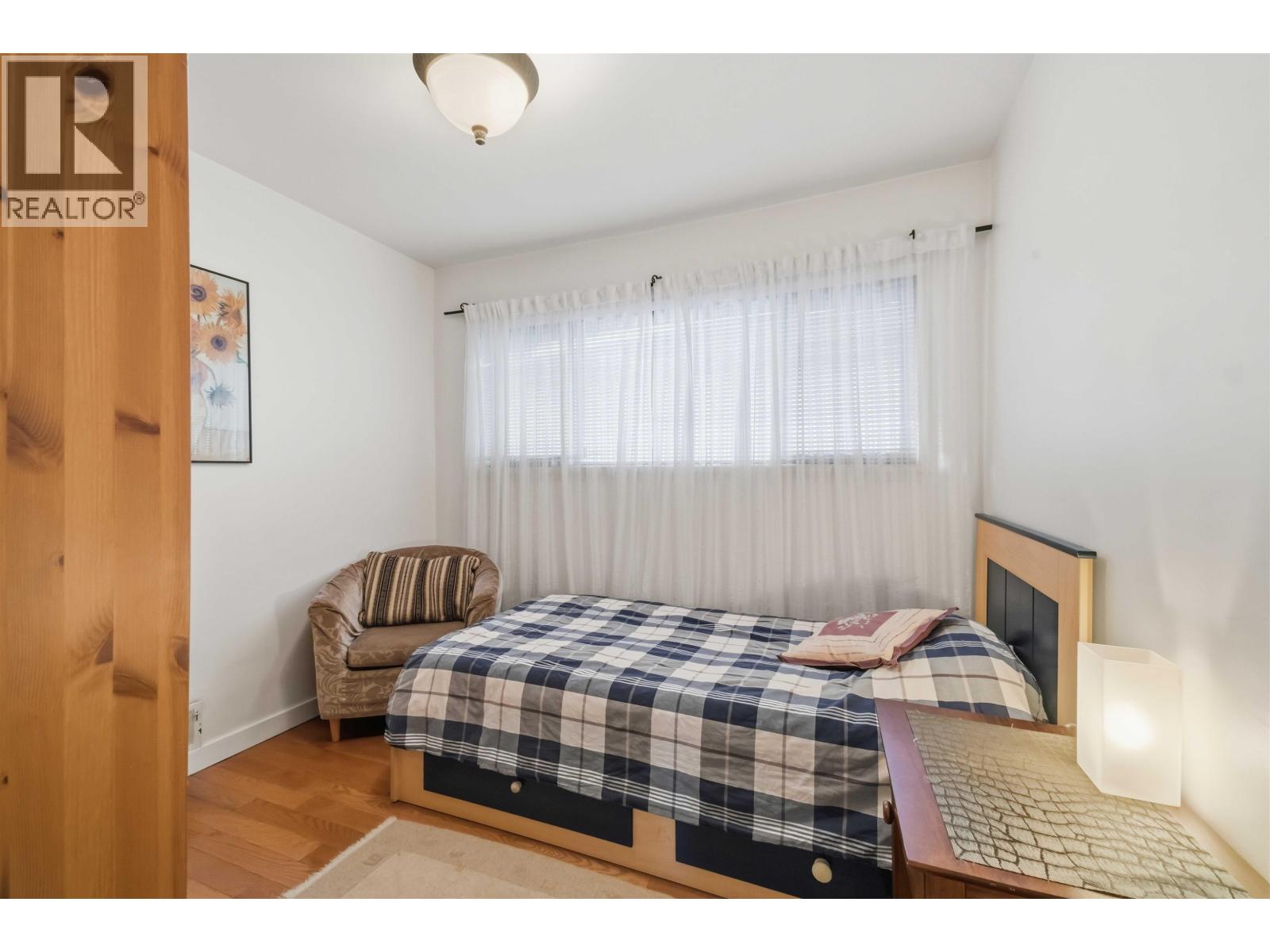 3713 Kincaid Street Property Photo 11