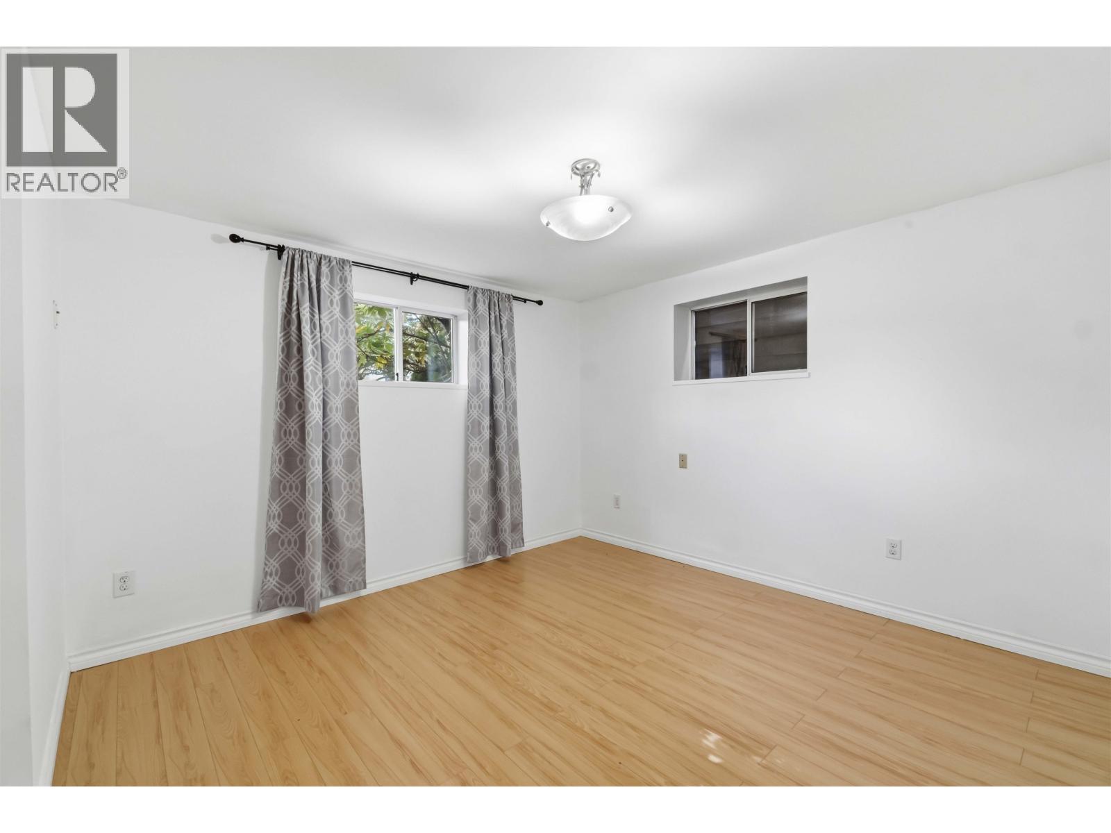 3713 Kincaid Street Property Photo 15