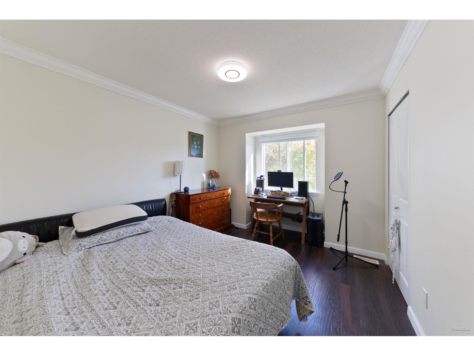 19099 68 Avenue Property Photo 29